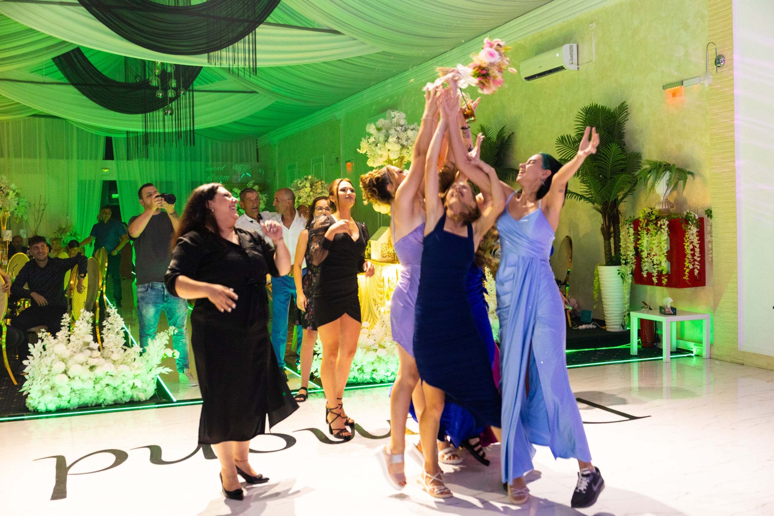 Georgiana & Daniel. Fotograf de nunta — Ionut Belea dar si evenimente corporate din Romania