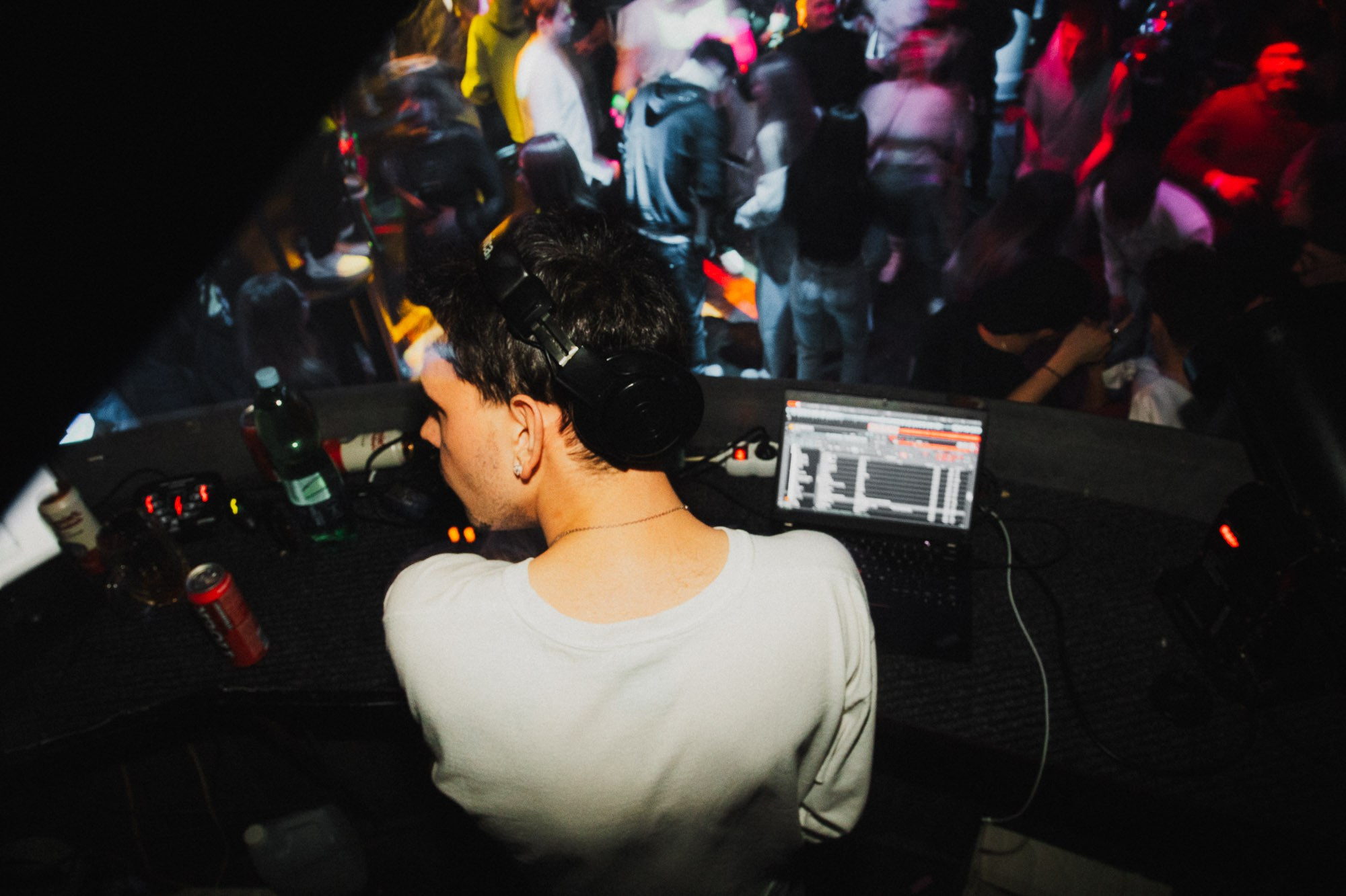 DJ. Photo by lenozavra