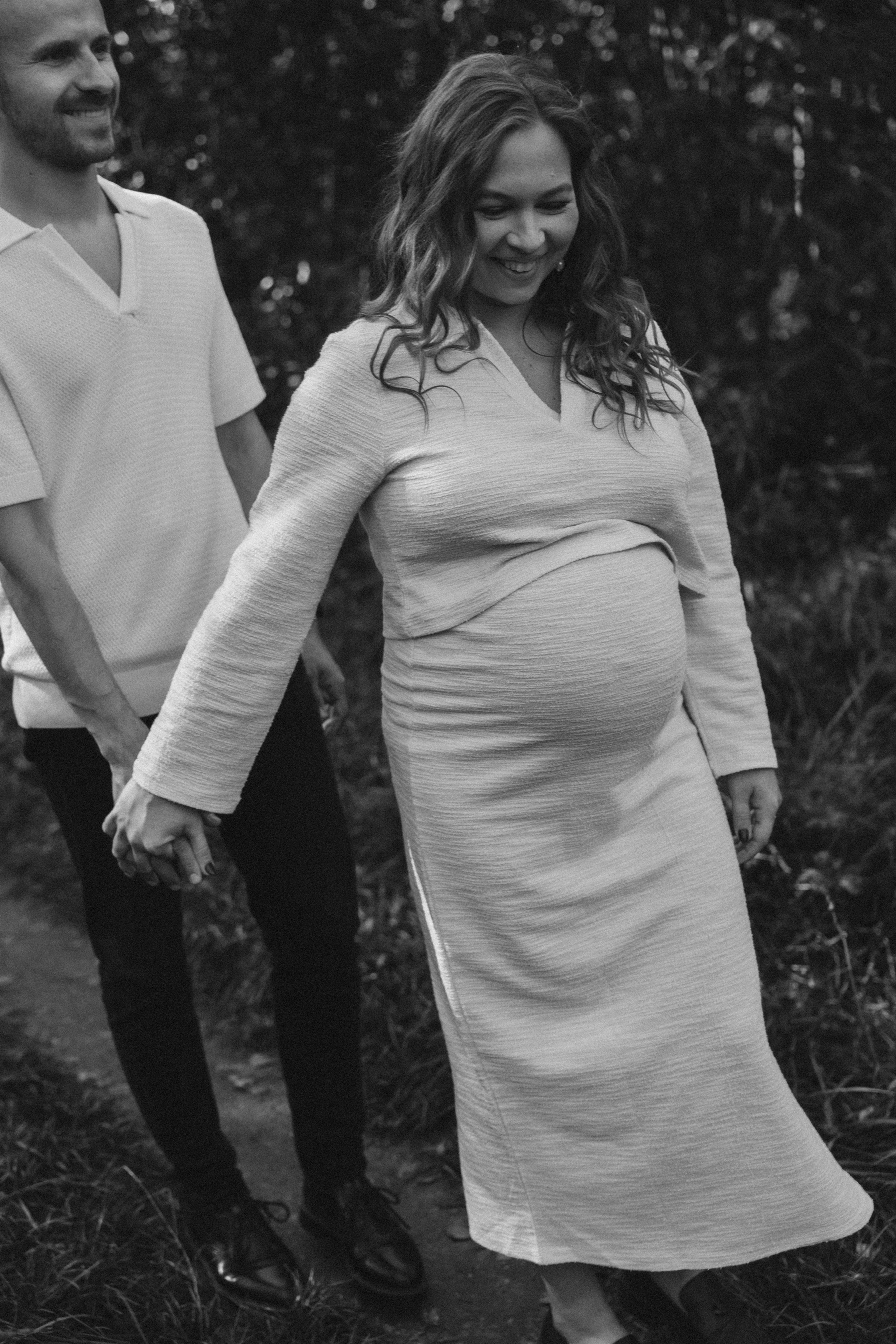 Sigita ir Artūras | Pabėgimas į gamtą ir aštrūs šešėliai. Vestuvių ir šeimų fotografė Lena Bondarenko / belove photo