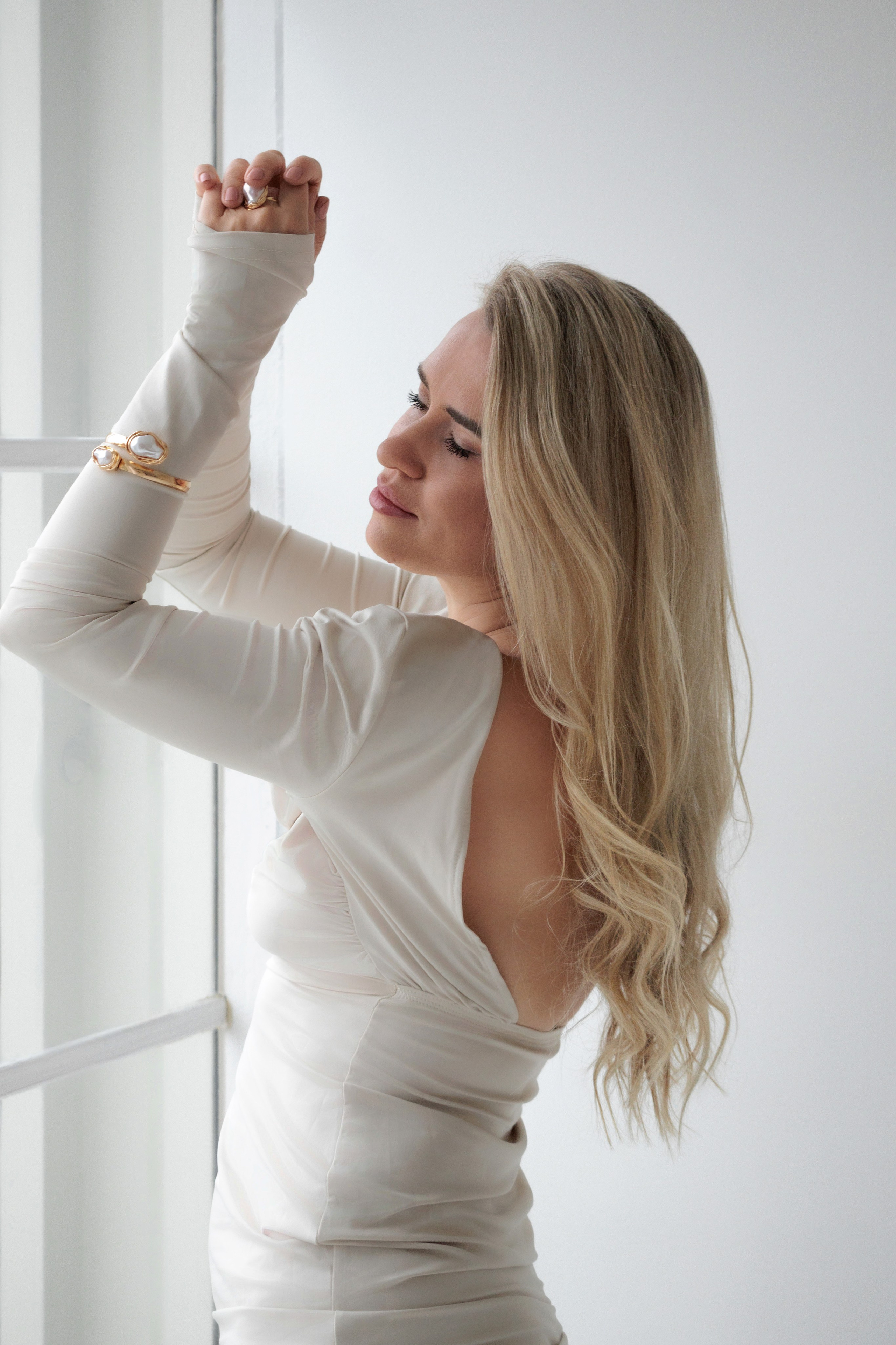 В студии | Портреты и стильные образы. Бренд & Женский фотограф в Таллинне / Фотограф Таллинн