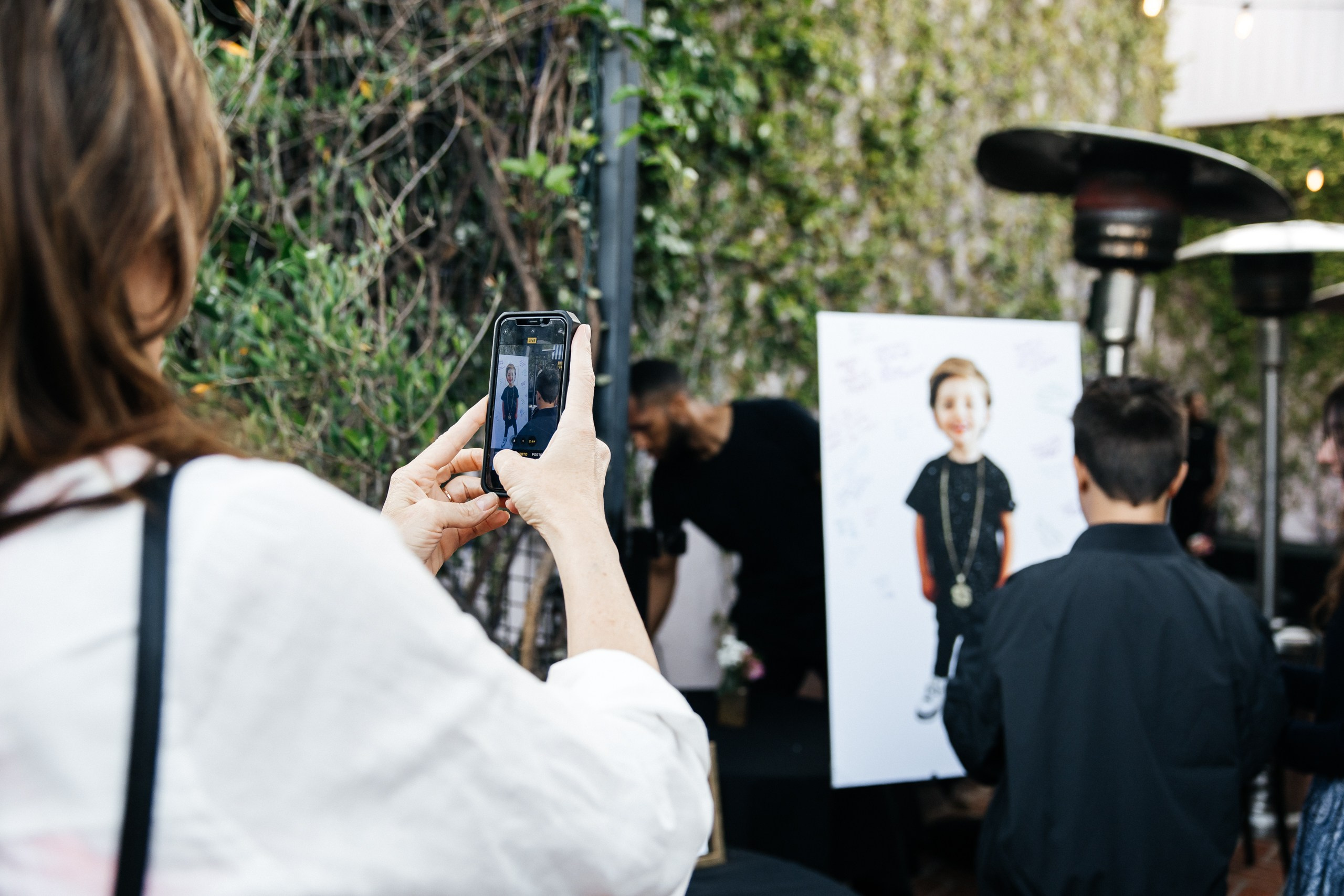 Mitzvah gallery 2. Photographer Andrei White