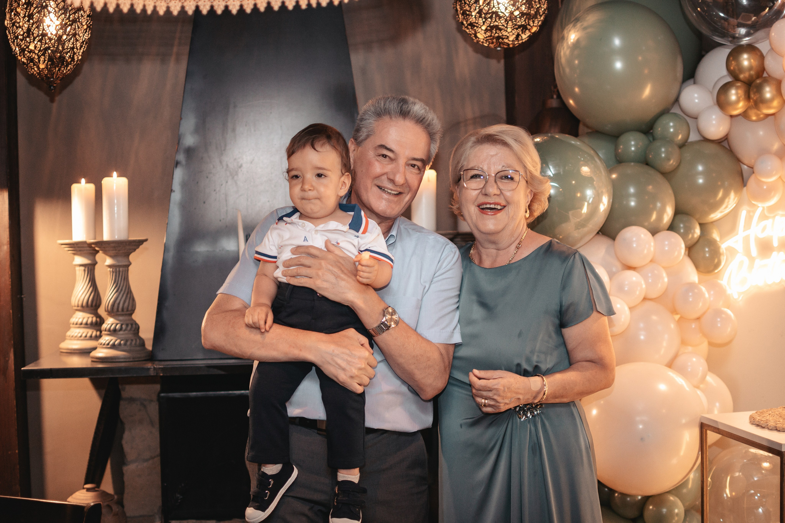 Lazar, krštenje i rođendan. BambinaaPhotography