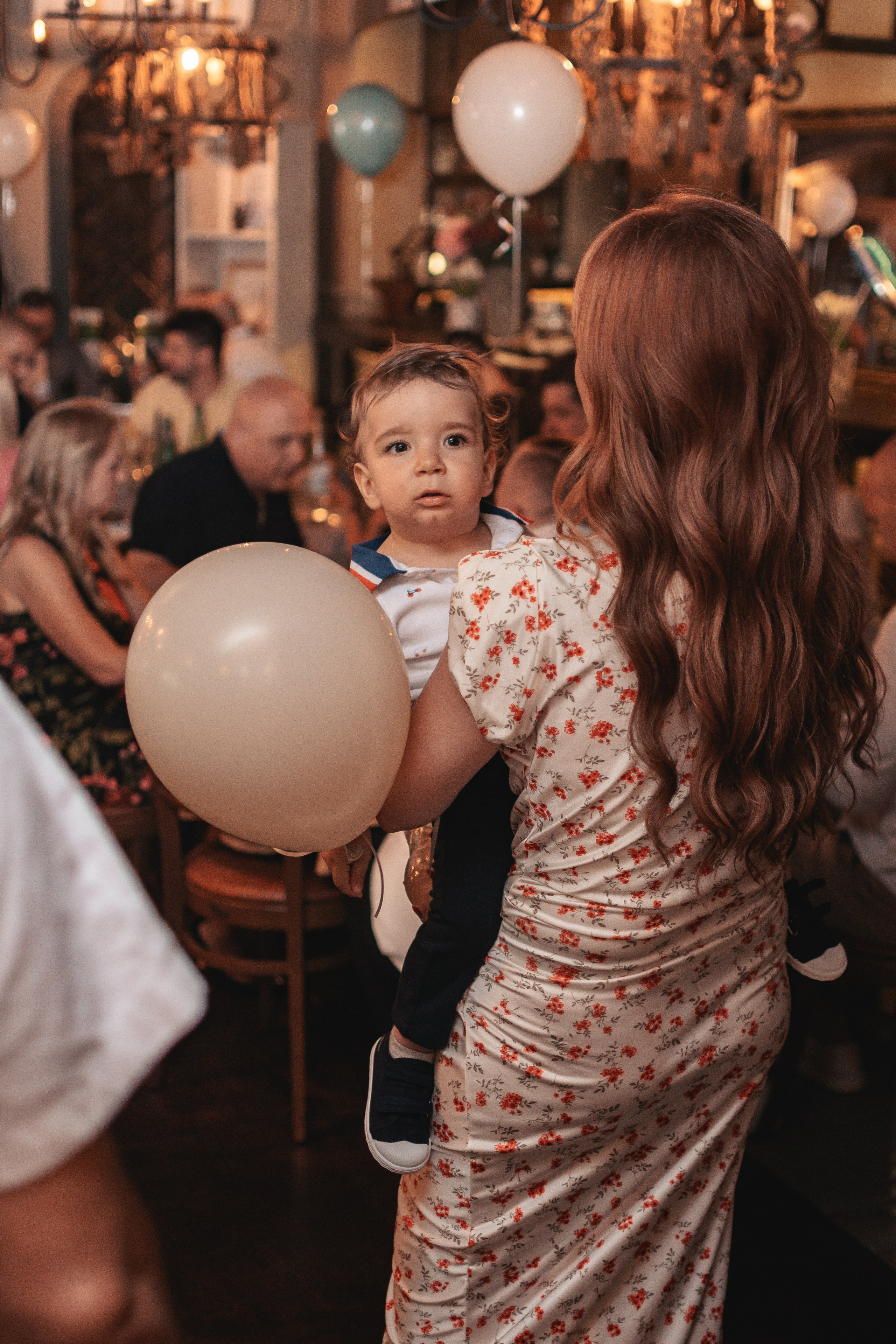 Lazar, krštenje i rođendan. BambinaaPhotography