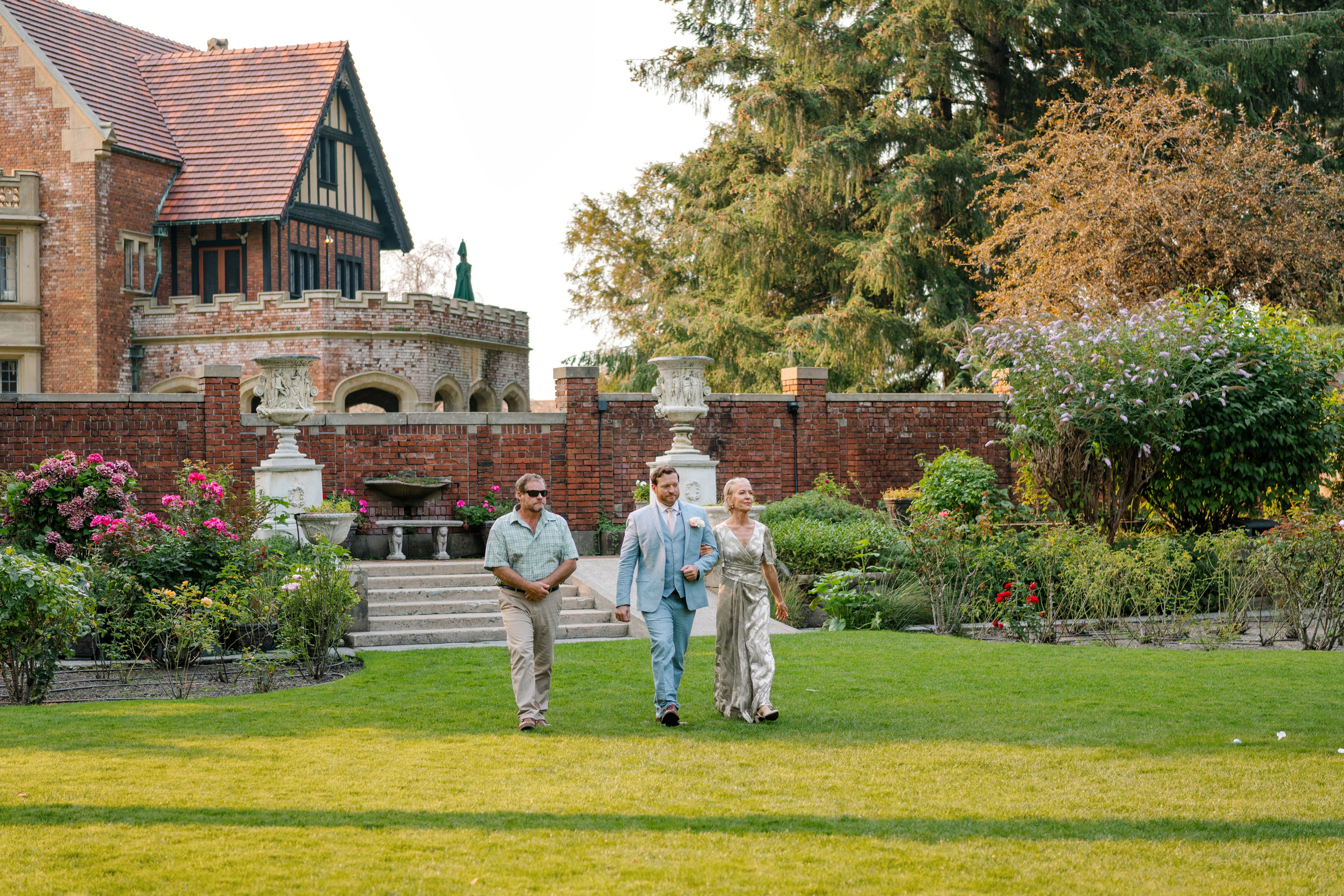 Wedding Gallery Vancouver WA | E&M. Alena Tau | Wedding & Family Photographer Vancouver WA and Portland OR