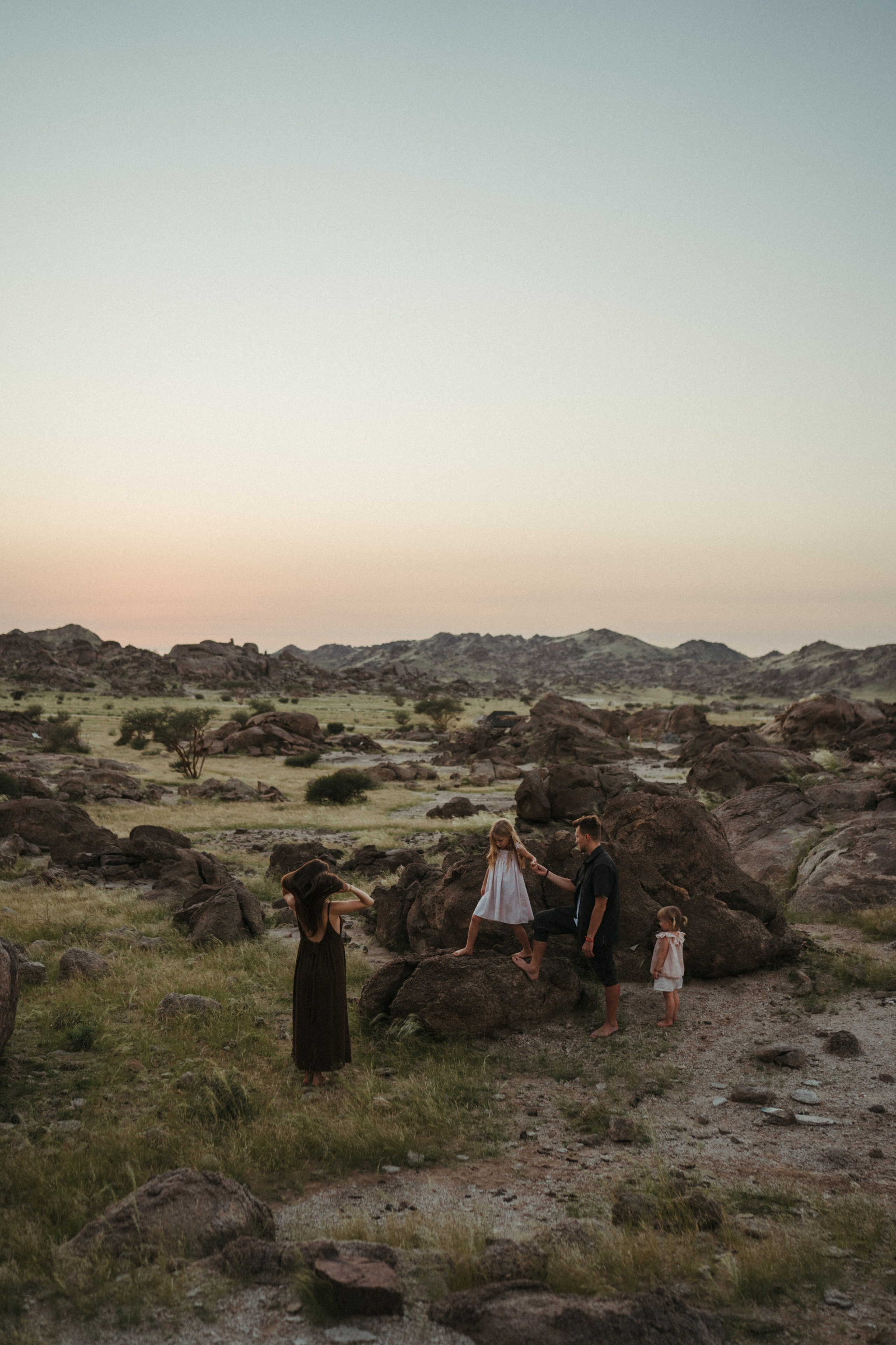 Khoroshilovs Family. Family photographer in Saudi Arabia