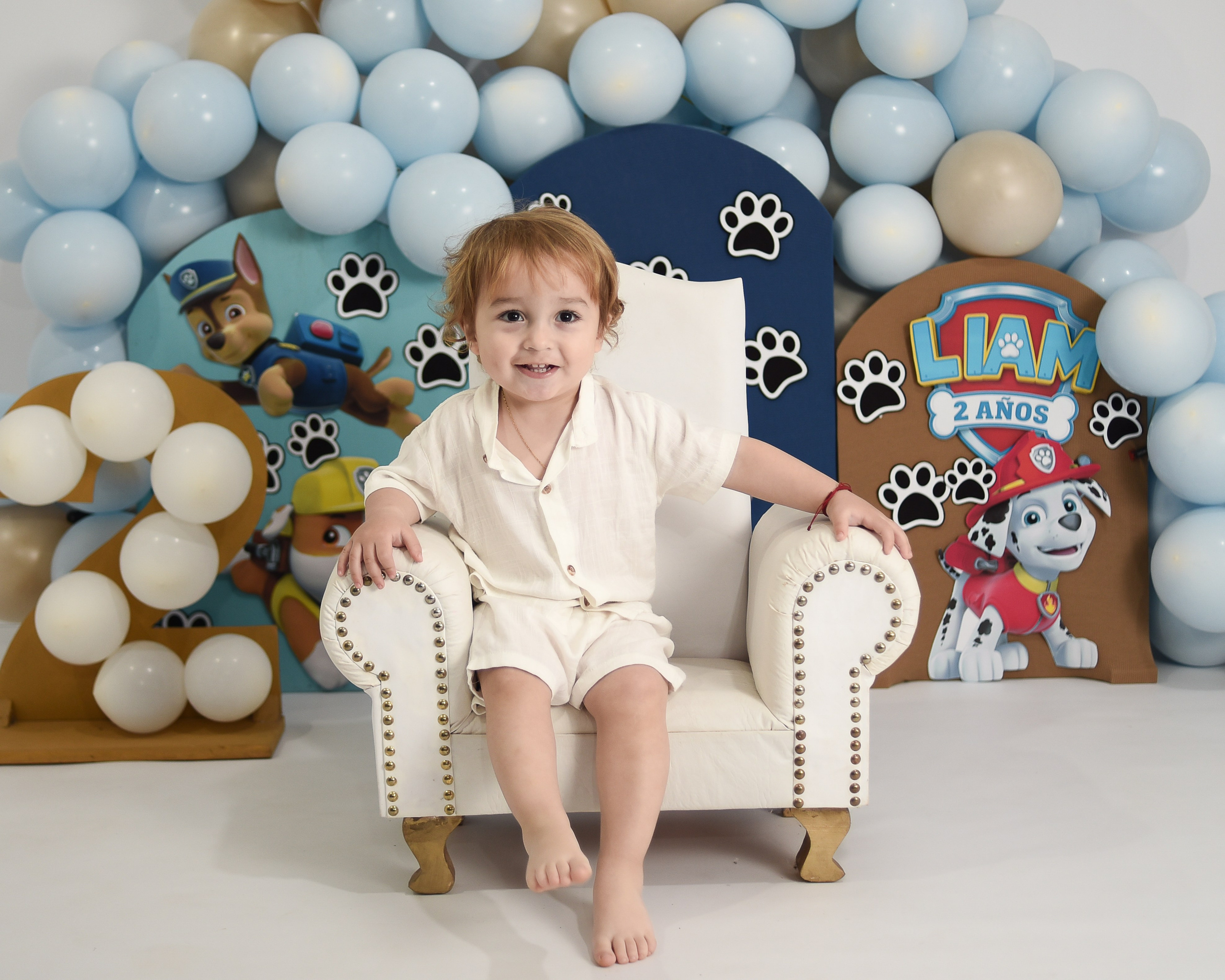 Liam 2do año. Temática Pou Patrol. Fotografo de casamiento en misiones y fotógrafo de familia  Posadas