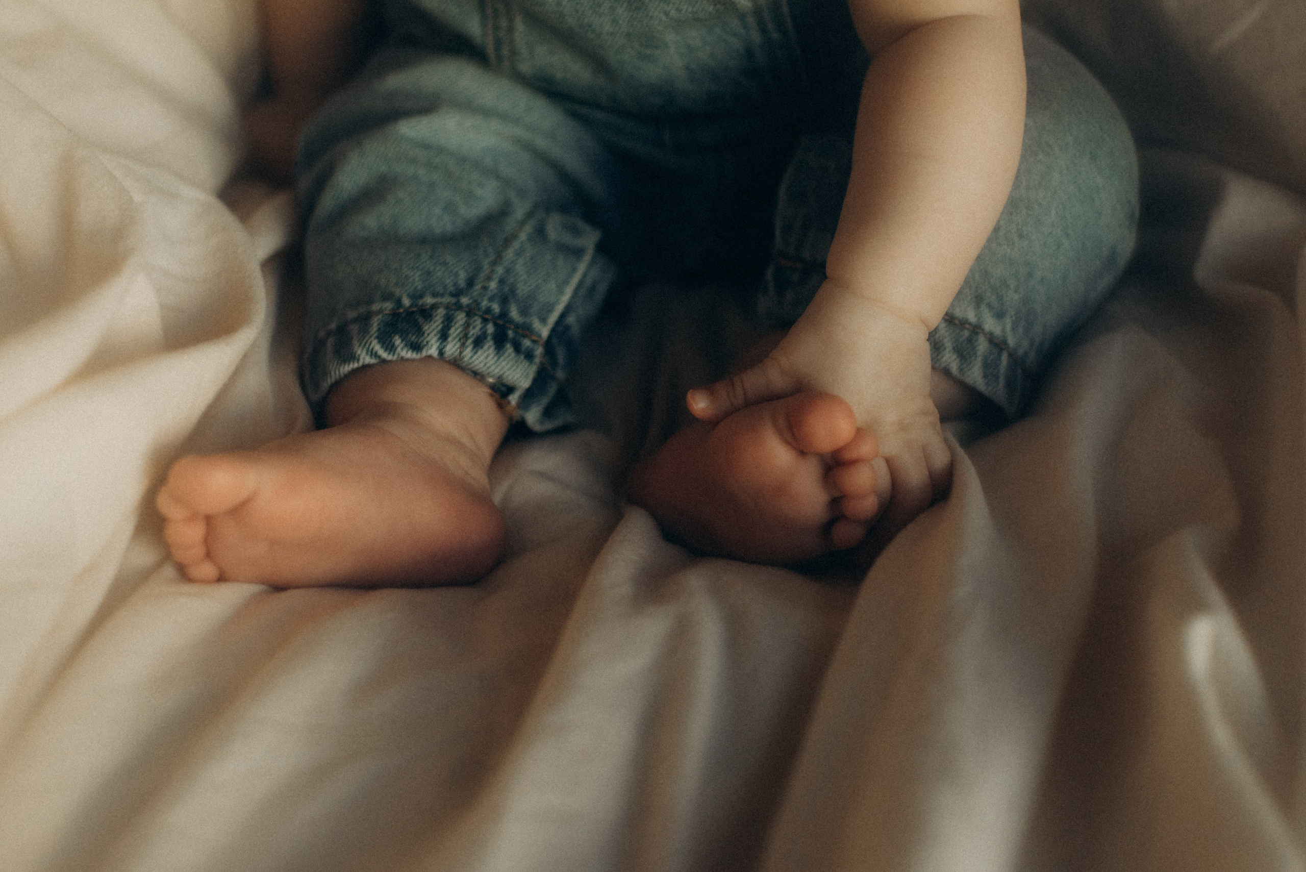 СЬЕМКА МАТЕРИНСТВА. Сімейний фотограф Лейпциг, Німеччина