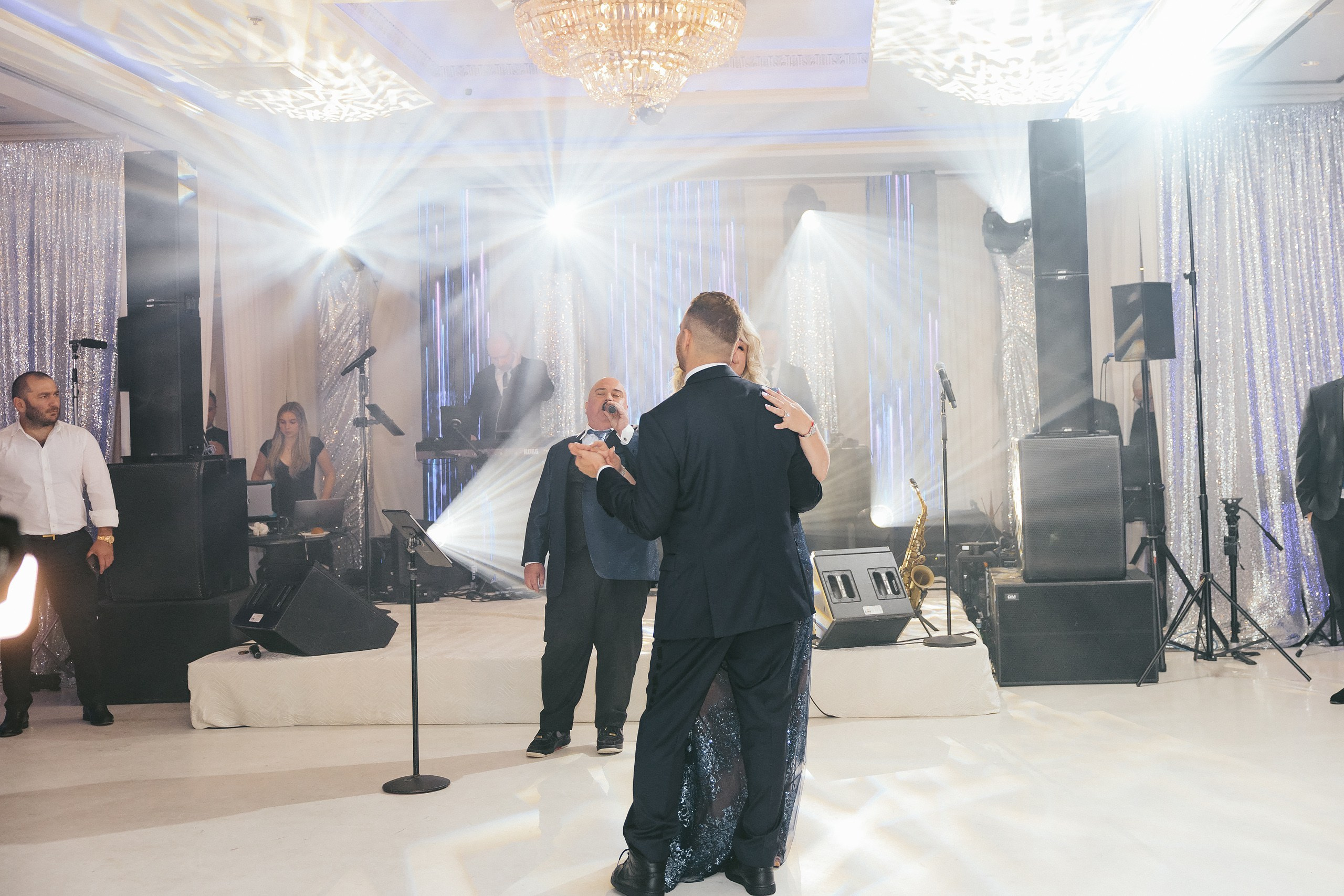 06.08.2025 Wedding. Wedding family event photographer in Chicago Nick Yushevich