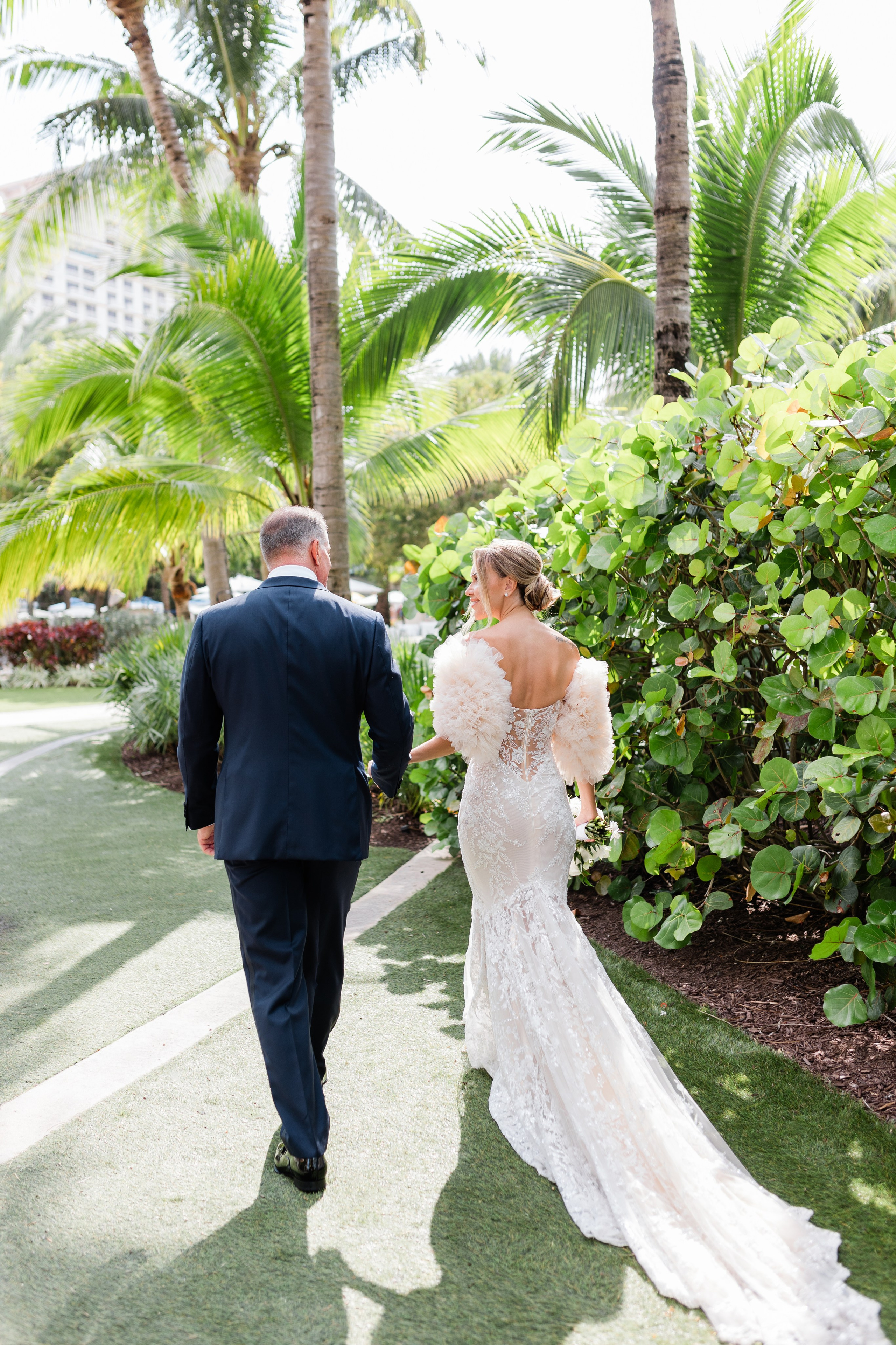 Diana and Filippe Bahamas Wedding. Family and Event photographer in Homestead and Miami areas of Florida