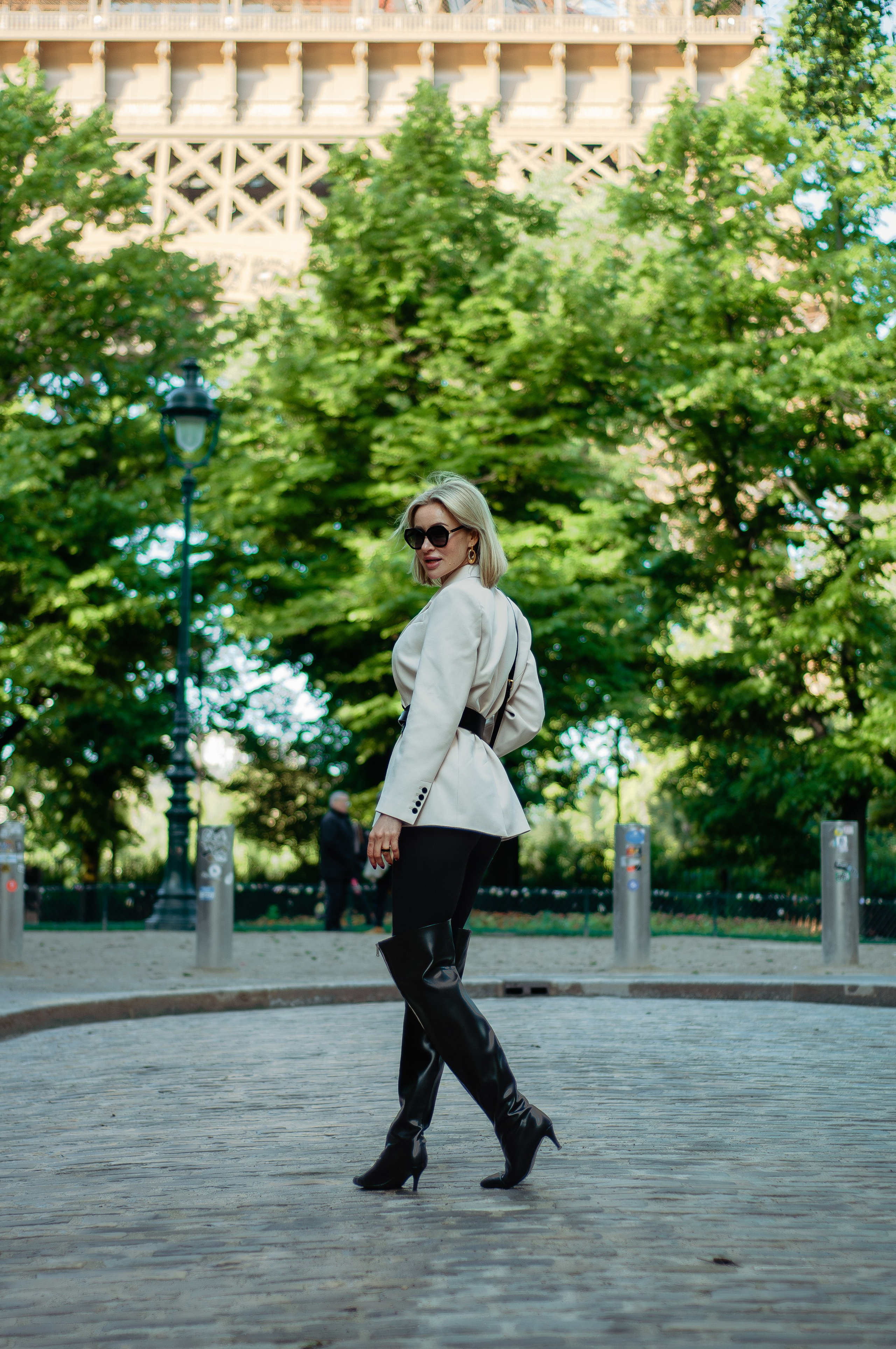 Фотосессия с подругой в Париже. Фотограф в Париже Полина Осипова