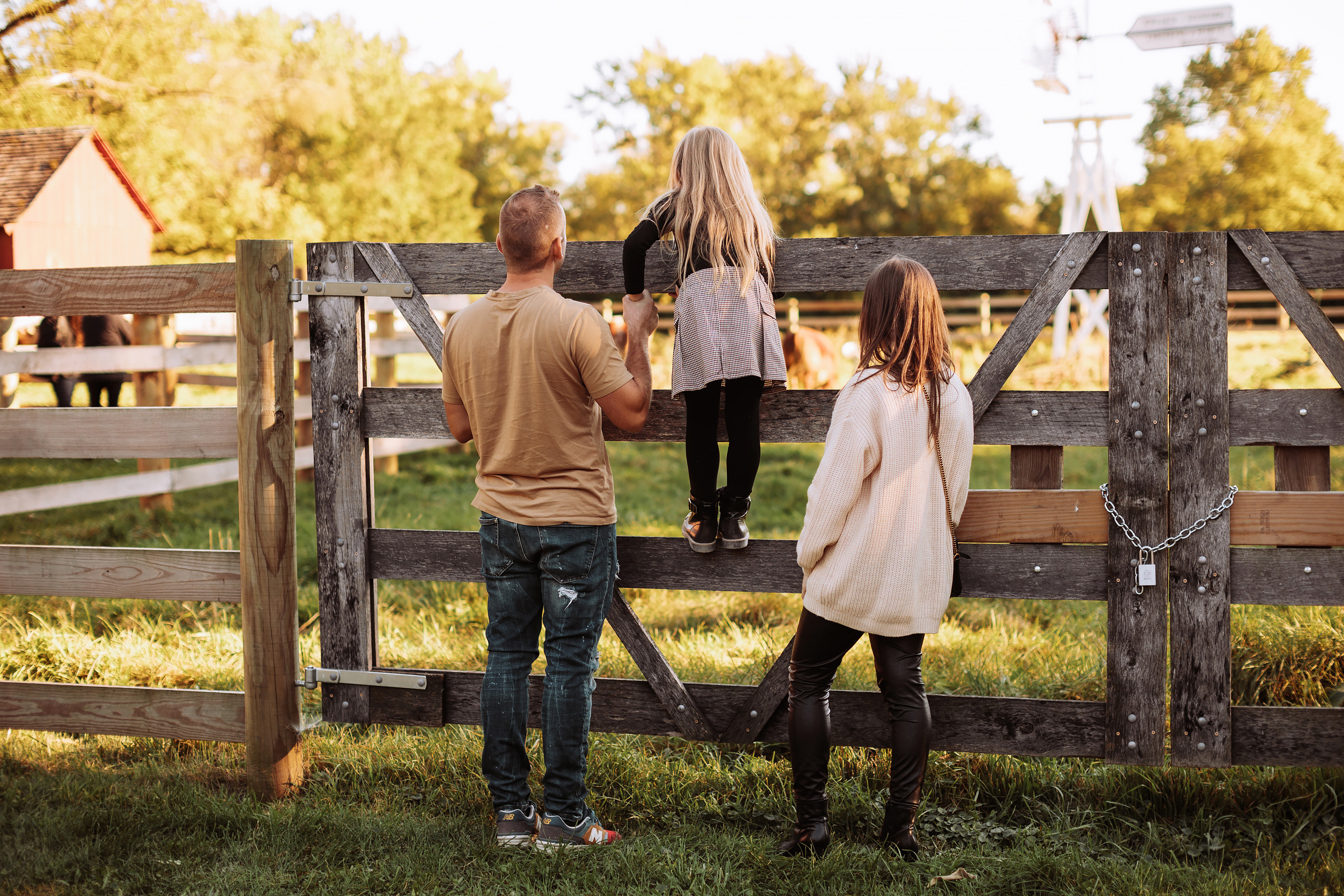 10.02.22 Family Photoshoot. Wedding family event photographer in Chicago Nick Yushevich