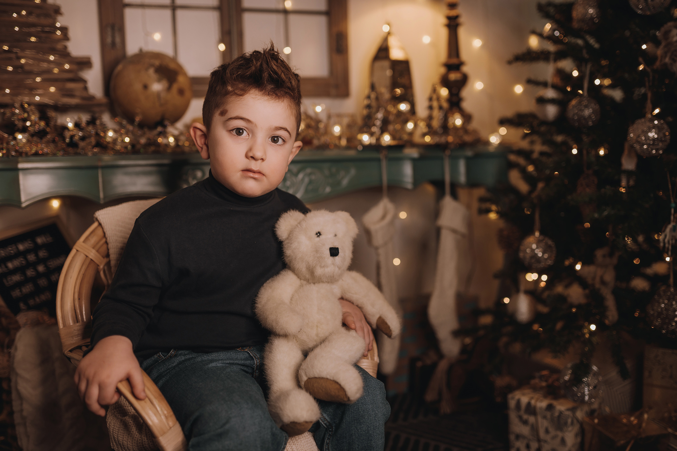 11.27.2022 Christmas Photoshoot 8. Wedding family event photographer in Chicago Nick Yushevich