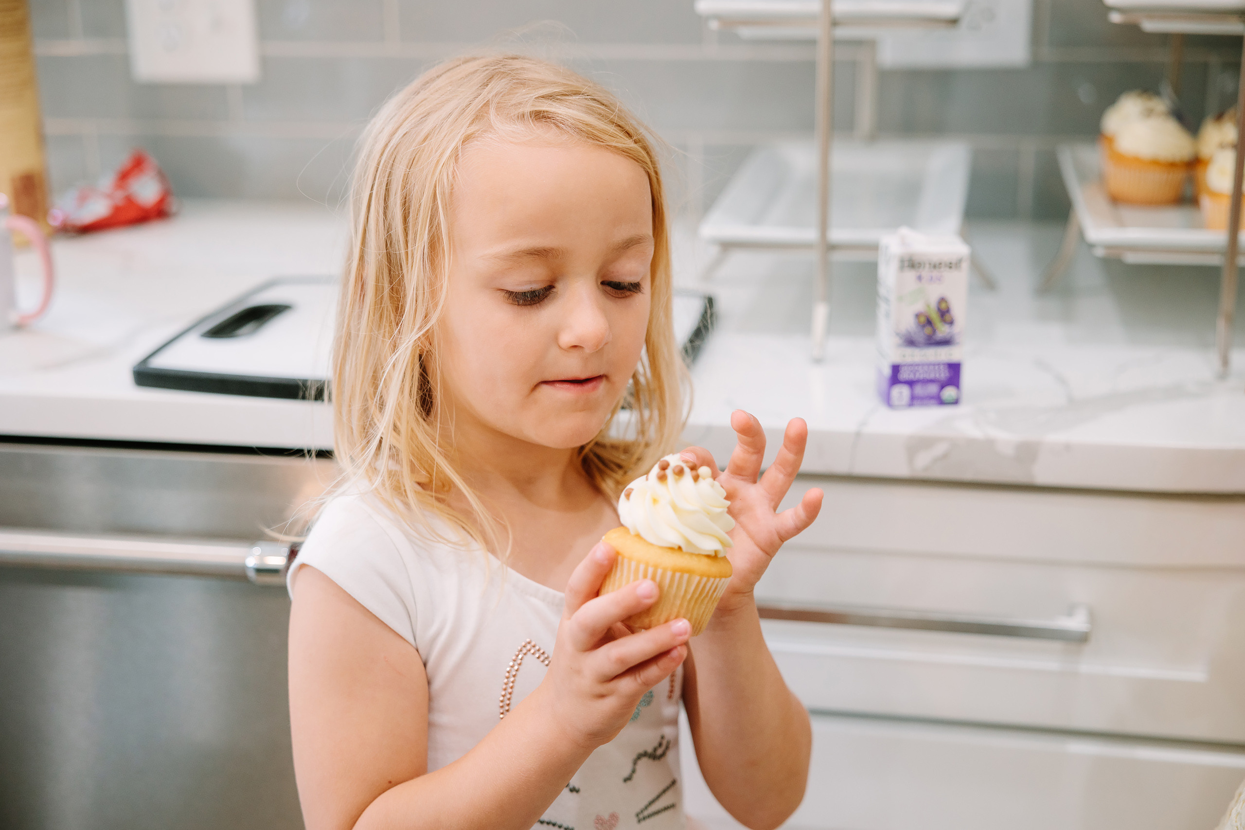 08.14.2022 Baby shower. Wedding family event photographer in Chicago Nick Yushevich