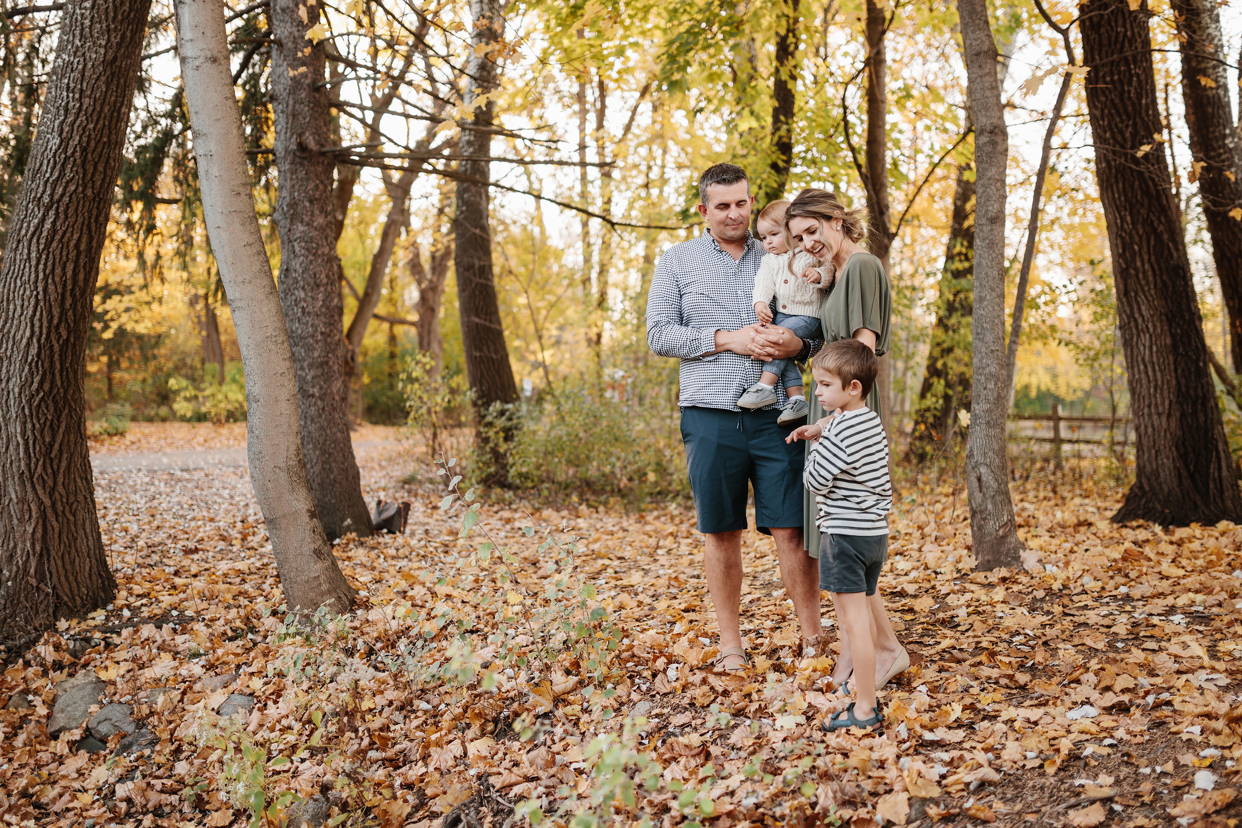 11.02.22 Family Photoshoot. Wedding family event photographer in Chicago Nick Yushevich