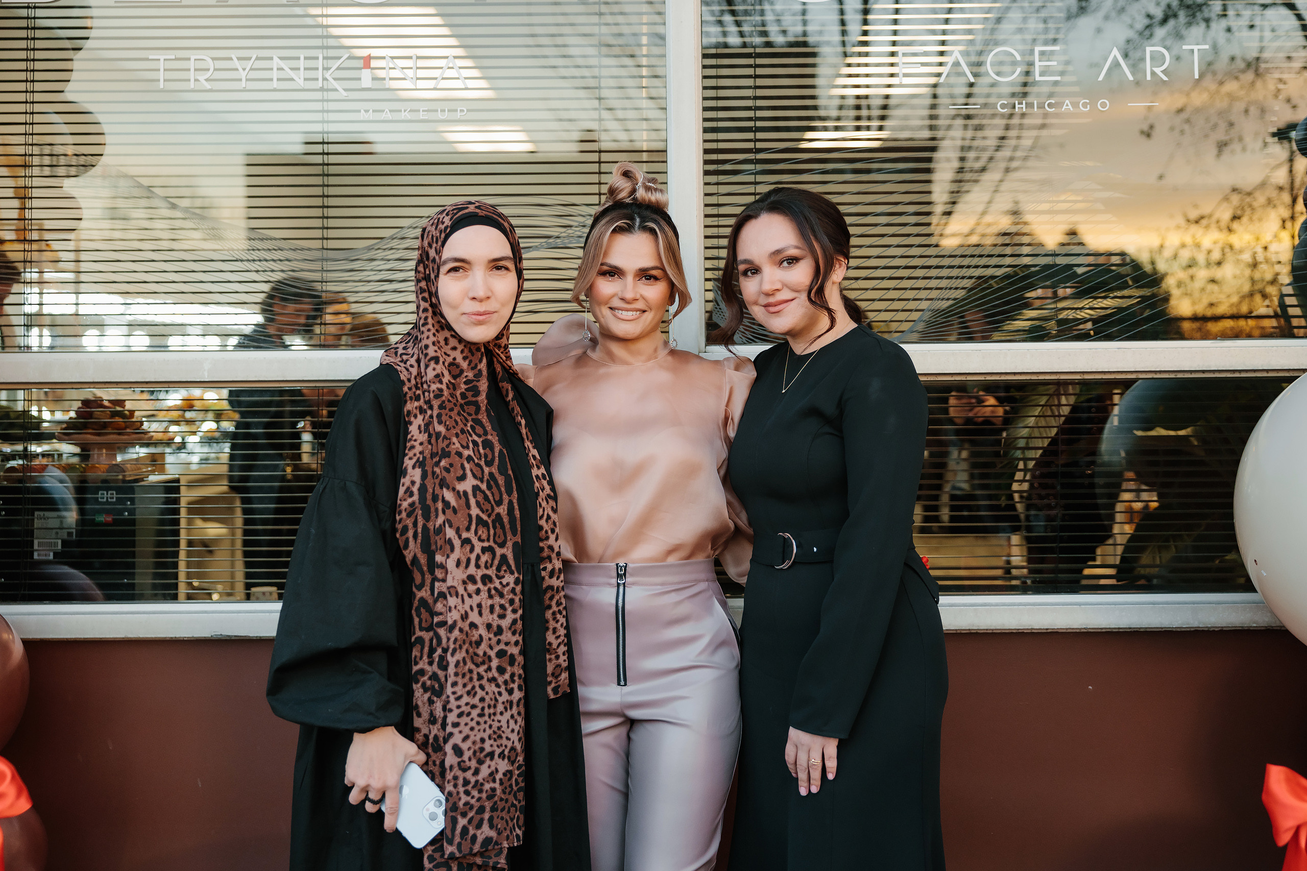 Grand Opening Trynkina Makeup 11.20.2022. Wedding family event photographer in Chicago Nick Yushevich