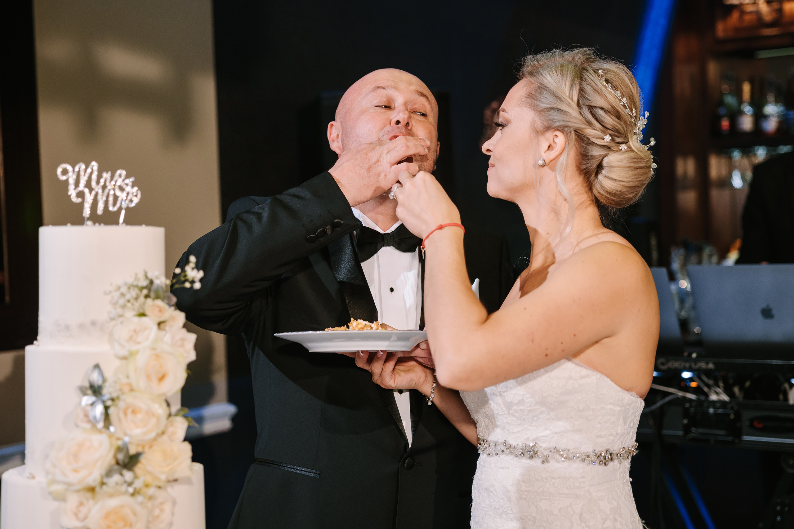 10.29.2022 Wedding. Wedding family event photographer in Chicago Nick Yushevich