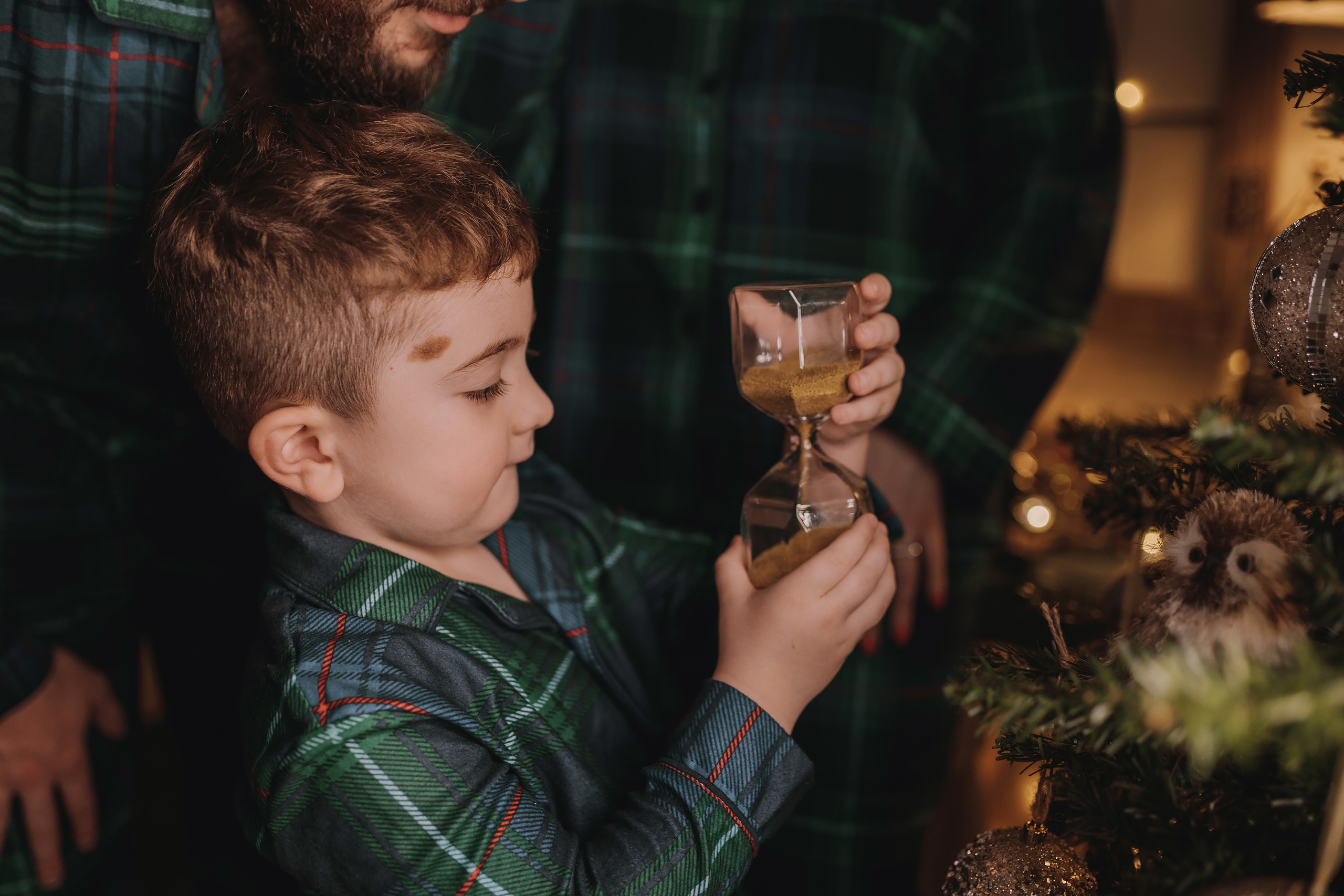 11.27.2022 Christmas Photoshoot 8. Wedding family event photographer in Chicago Nick Yushevich