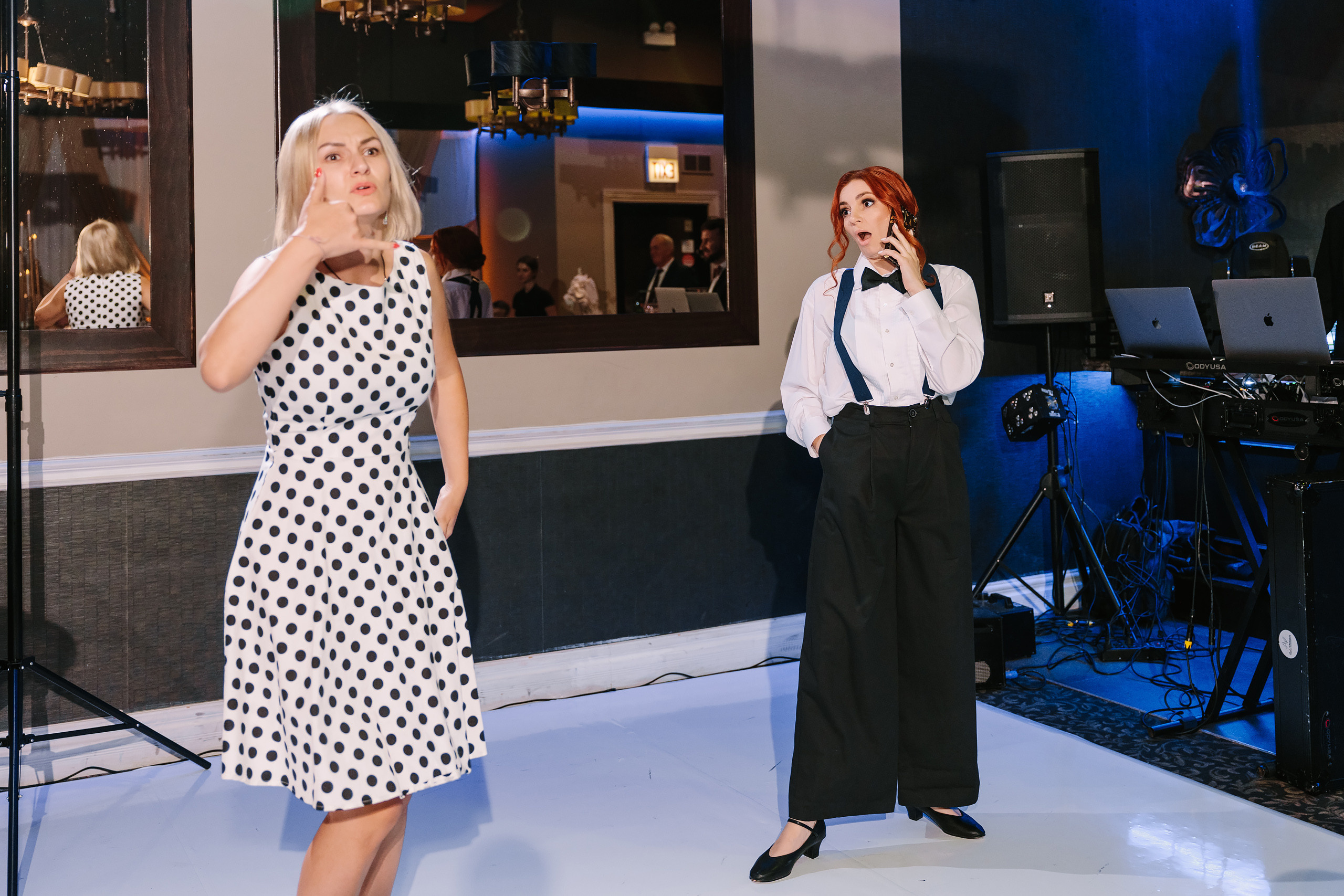 10.29.2022 Wedding. Wedding family event photographer in Chicago Nick Yushevich