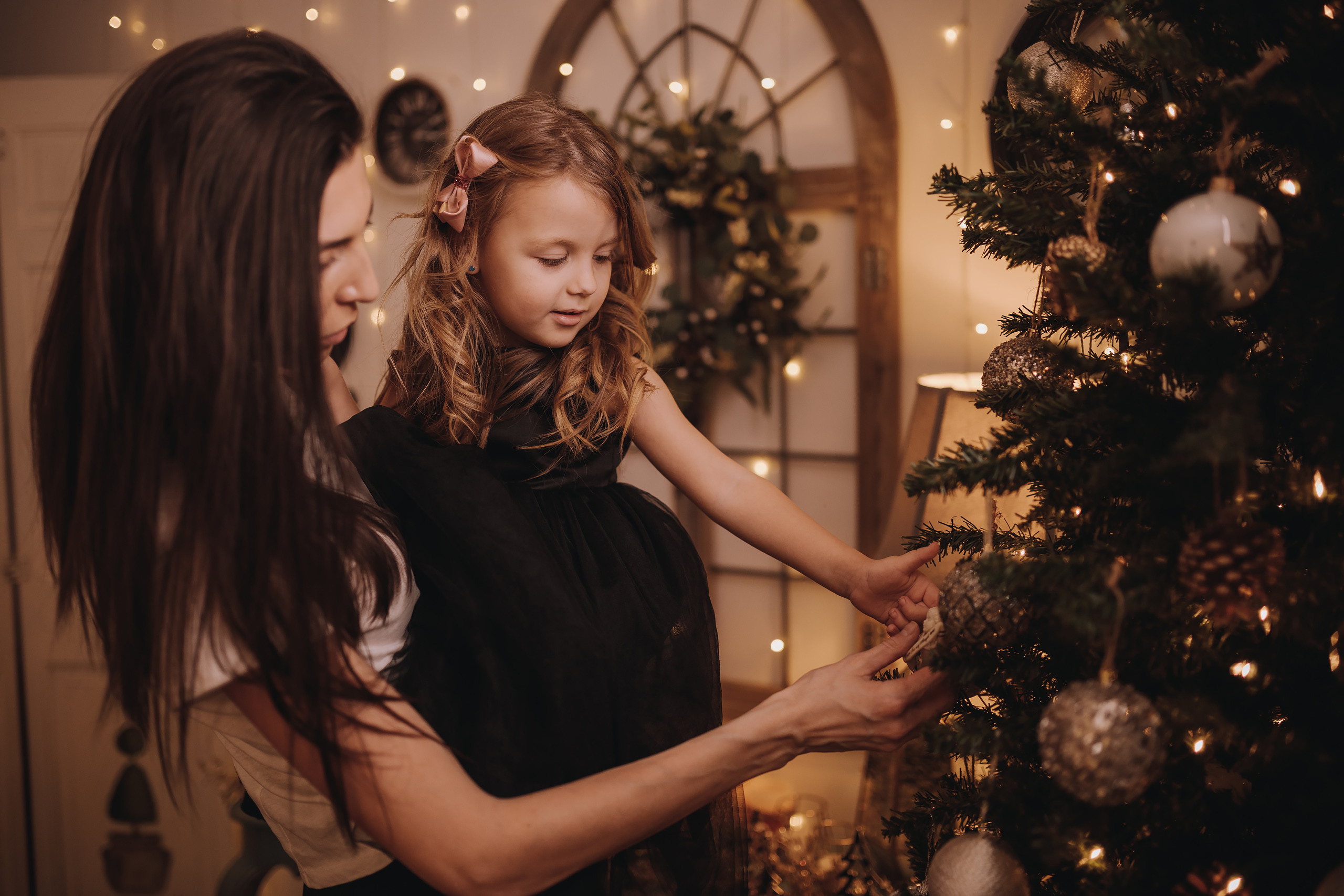 11.25.2022 Christmas Photoshoot 6. Wedding family event photographer in Chicago Nick Yushevich