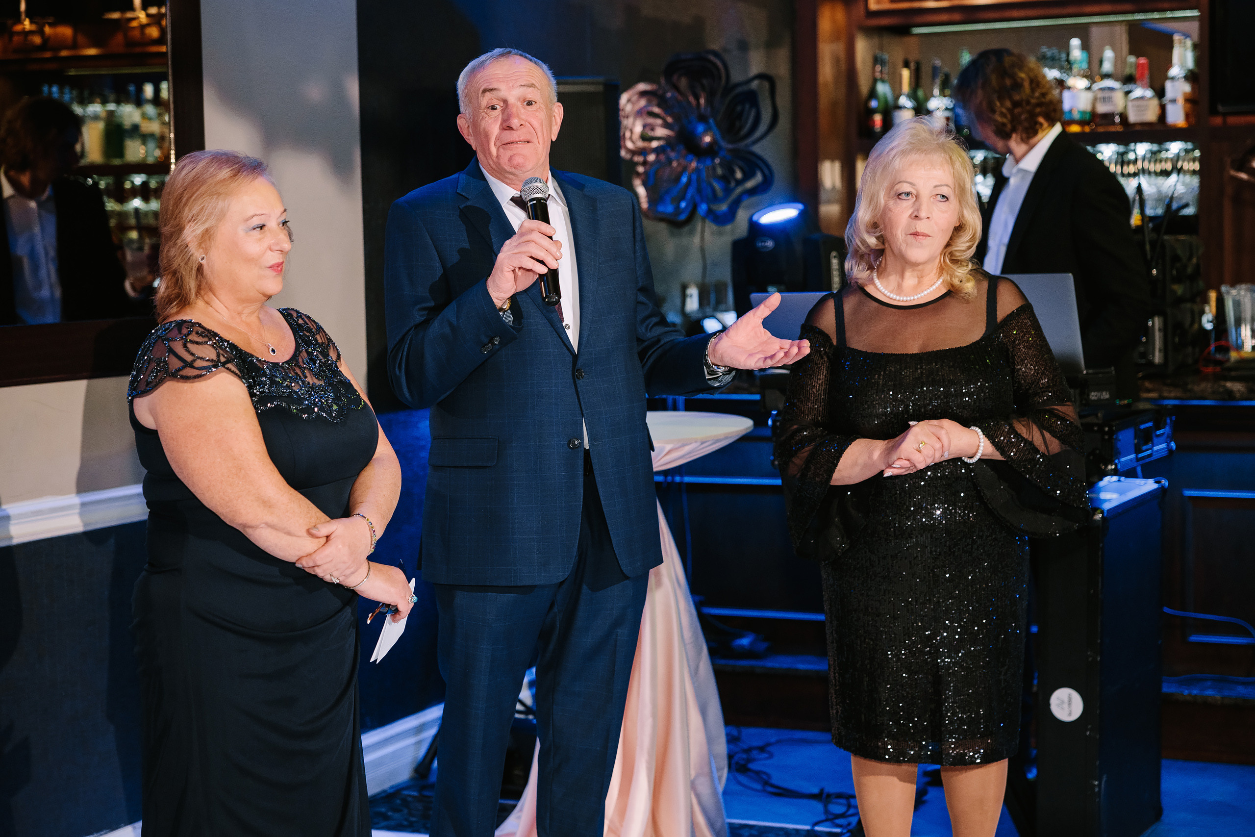 10.29.2022 Wedding. Wedding family event photographer in Chicago Nick Yushevich