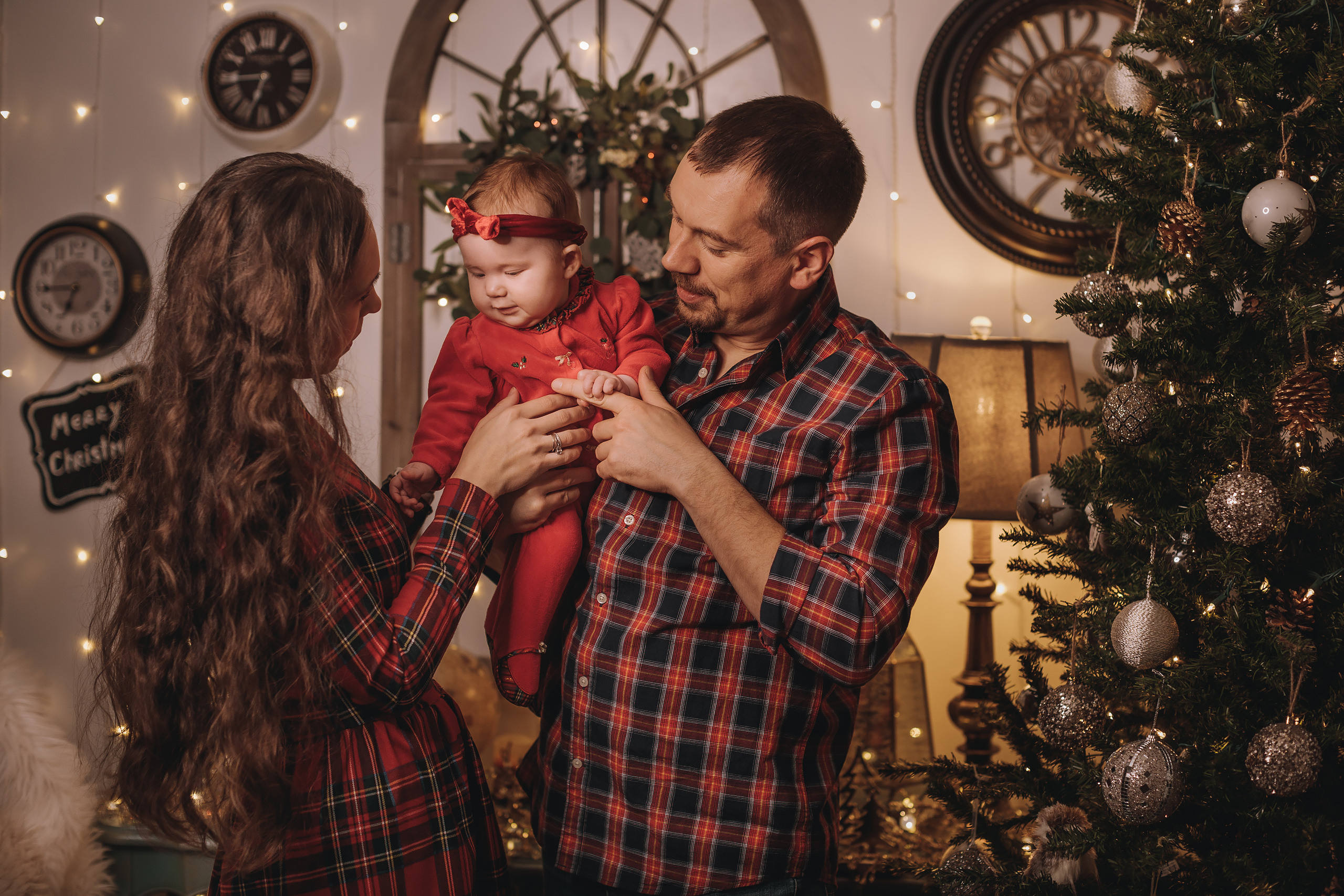 11.14.2022 Christmas Photoshoot 2. Wedding family event photographer in Chicago Nick Yushevich