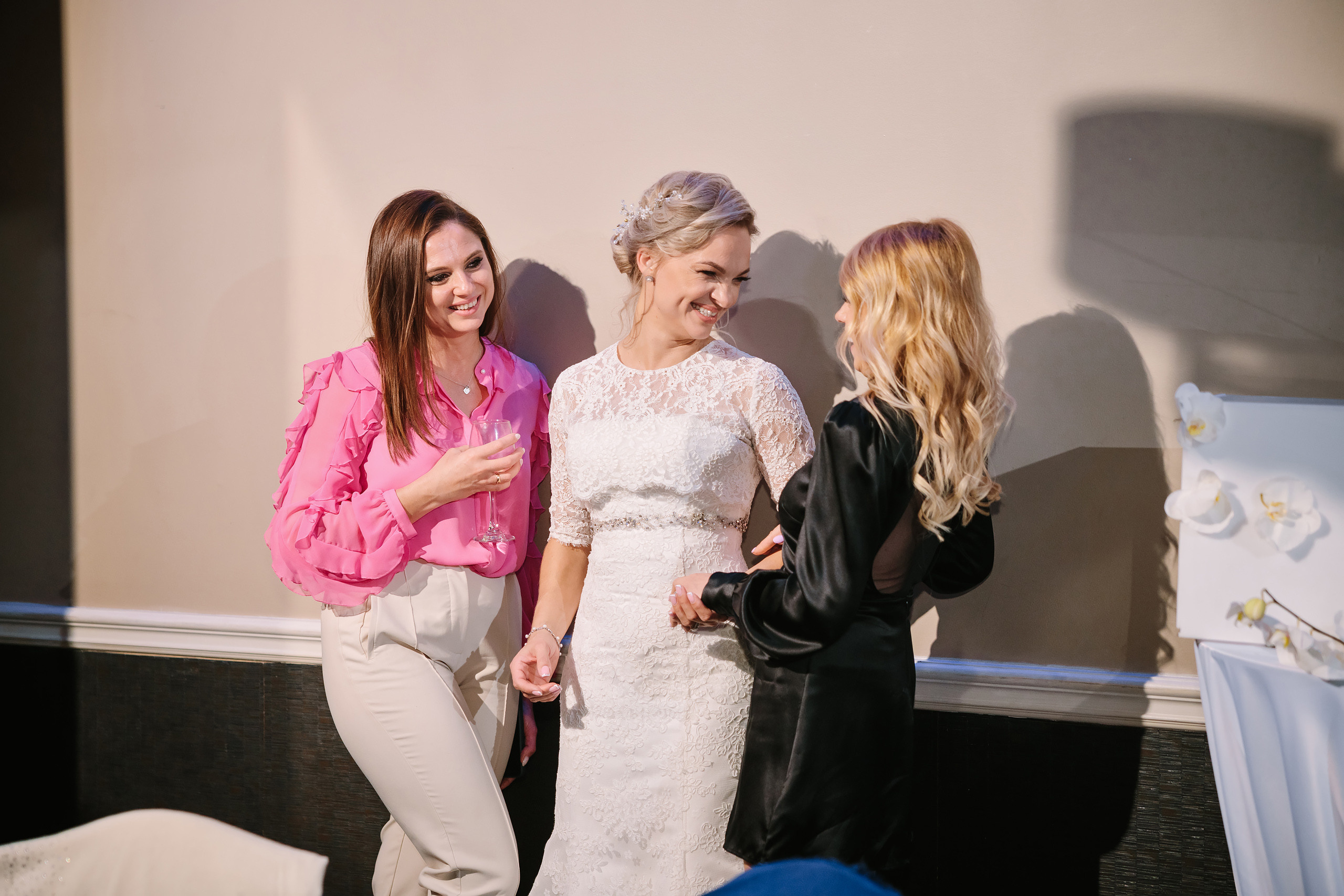 10.29.2022 Wedding. Wedding family event photographer in Chicago Nick Yushevich