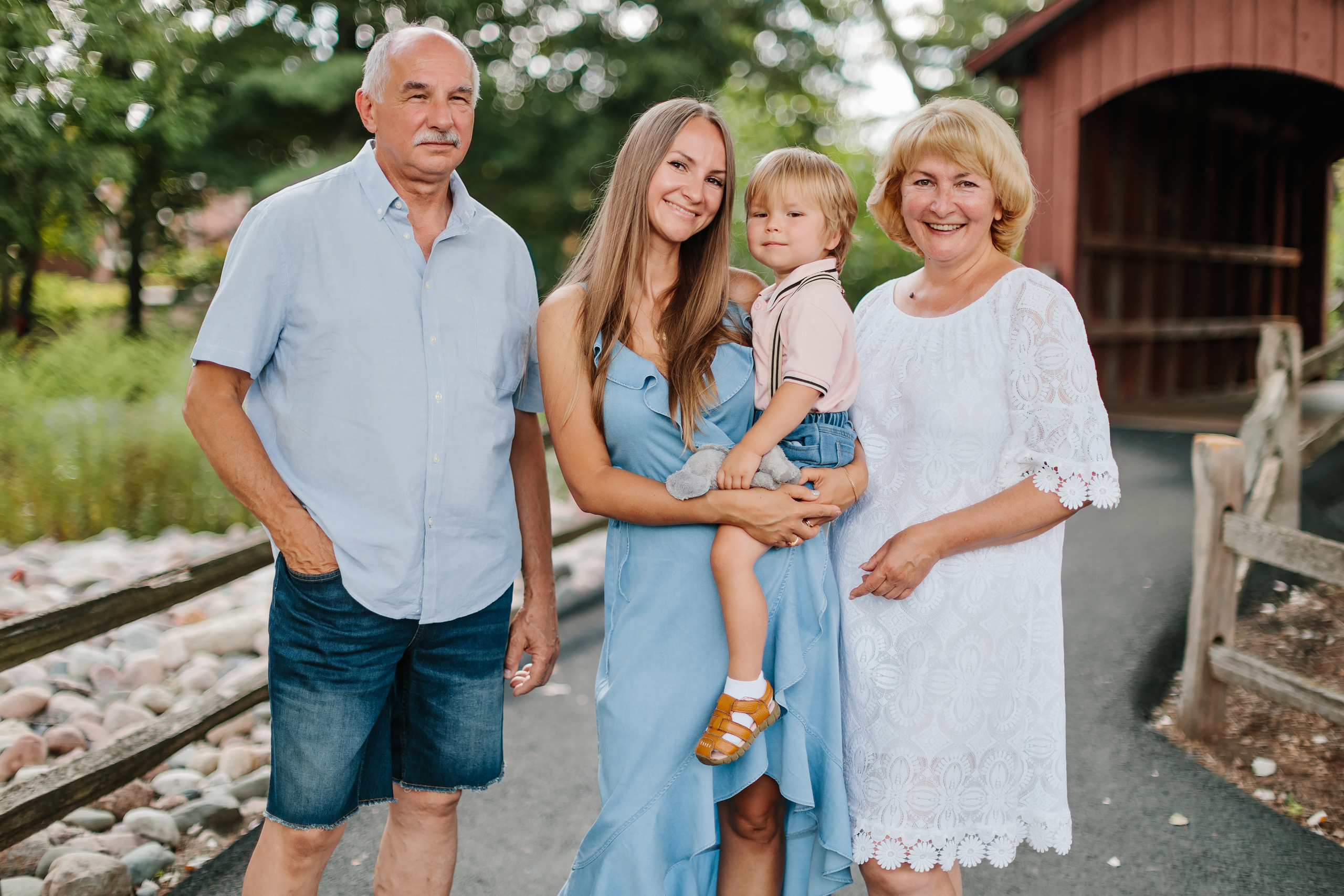09.03.22 Family Photoshoot. Wedding family event photographer in Chicago Nick Yushevich