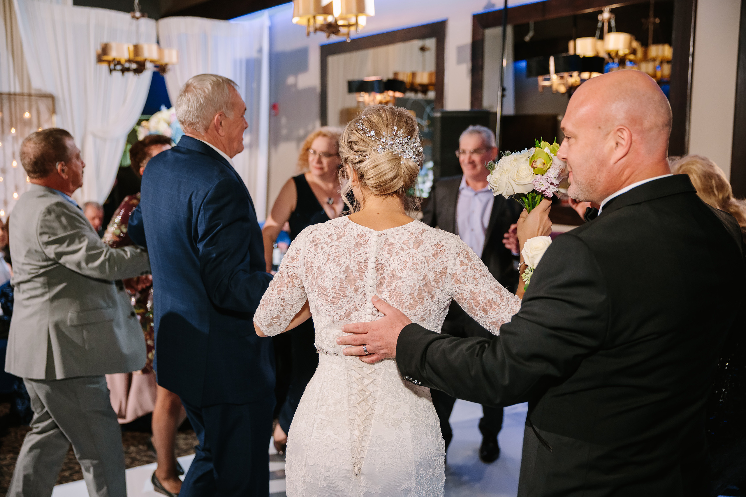 10.29.2022 Wedding. Wedding family event photographer in Chicago Nick Yushevich