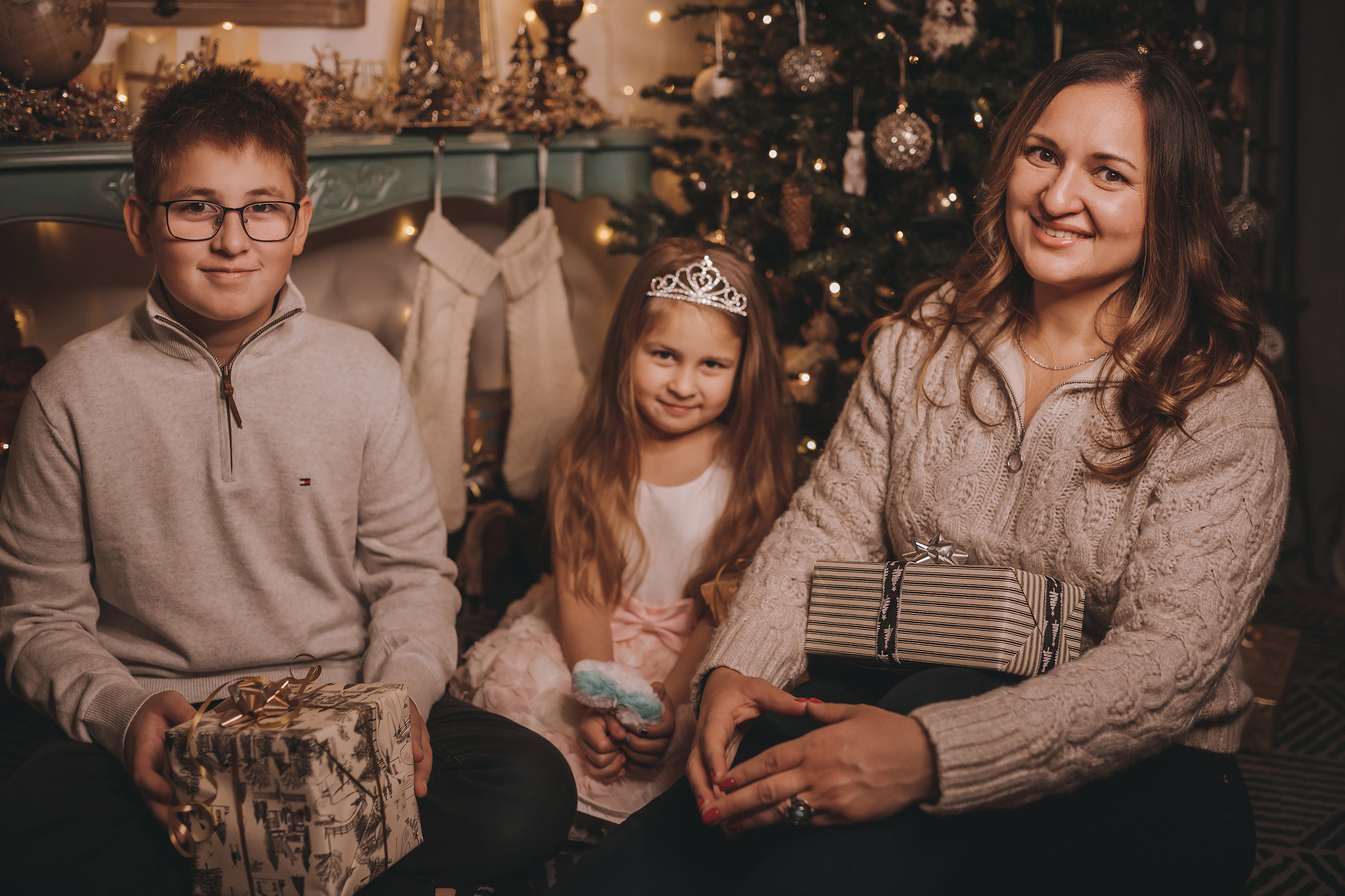 11.12.2022 Christmas Photoshoot 1. Wedding family event photographer in Chicago Nick Yushevich