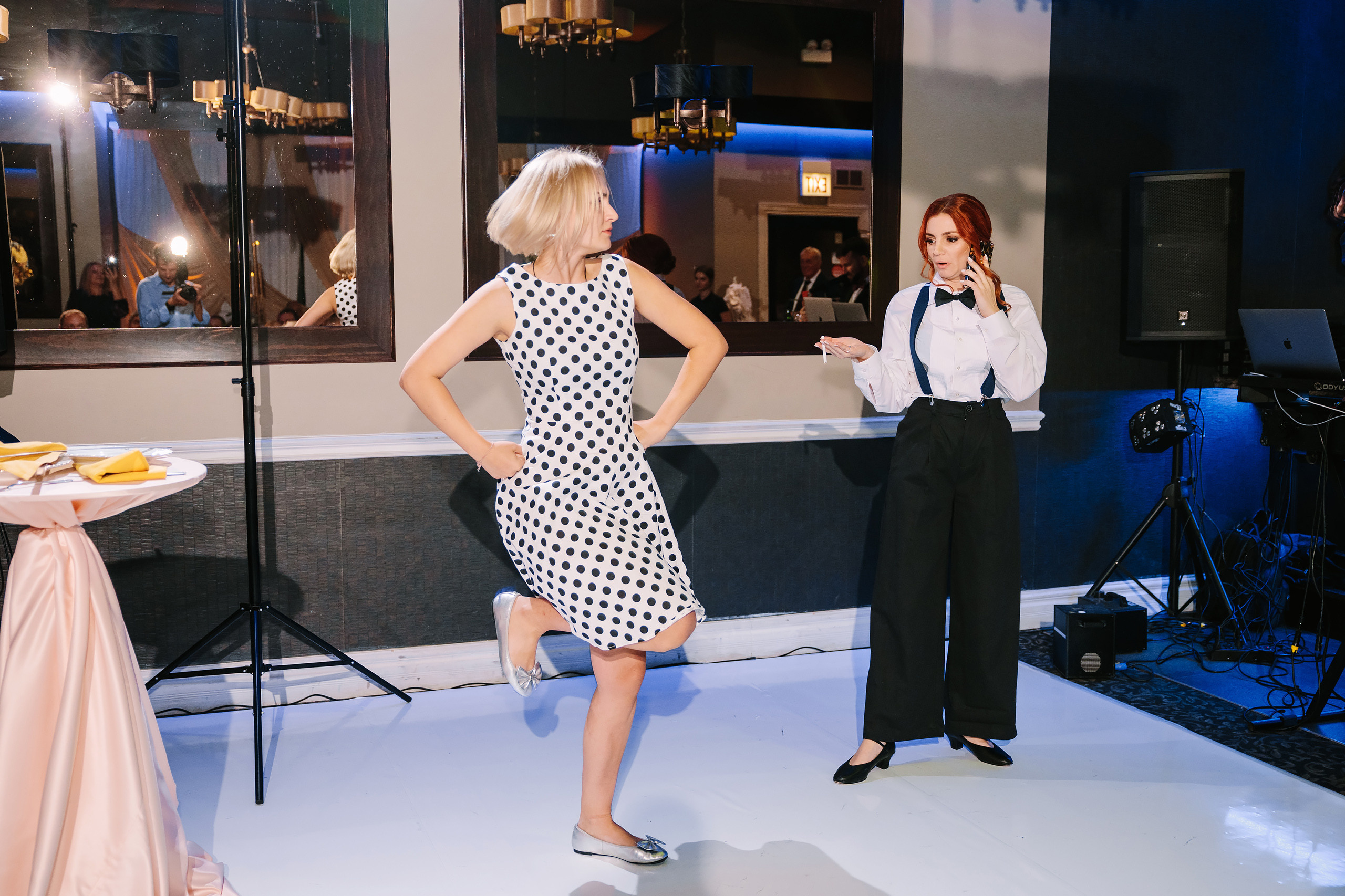 10.29.2022 Wedding. Wedding family event photographer in Chicago Nick Yushevich