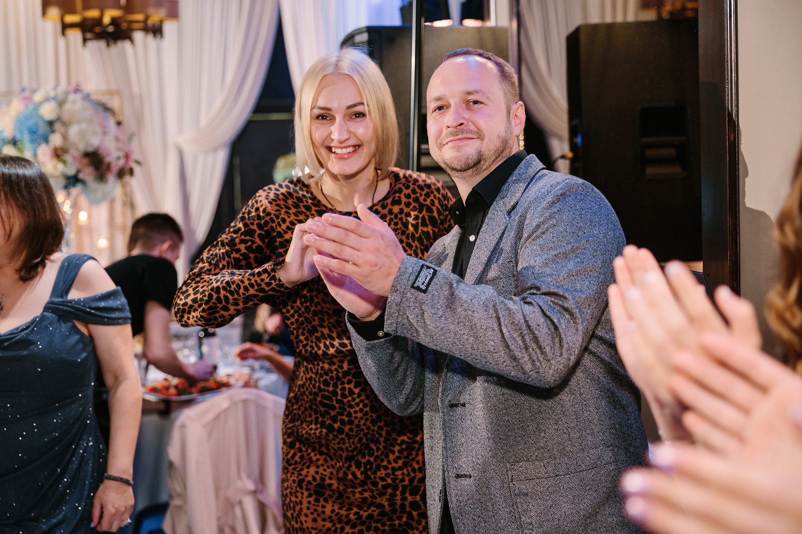 10.29.2022 Wedding. Wedding family event photographer in Chicago Nick Yushevich