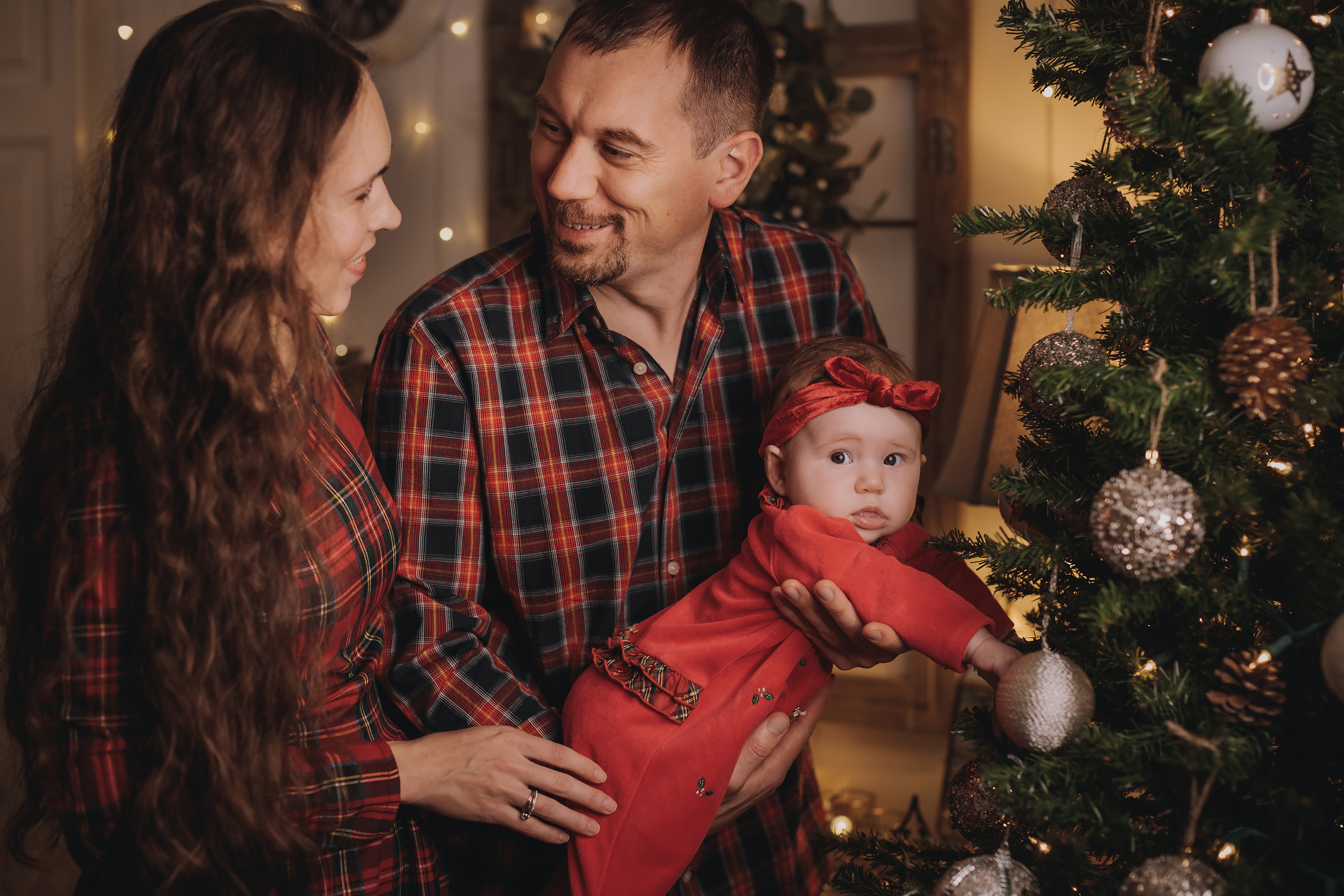 11.14.2022 Christmas Photoshoot 2. Wedding family event photographer in Chicago Nick Yushevich