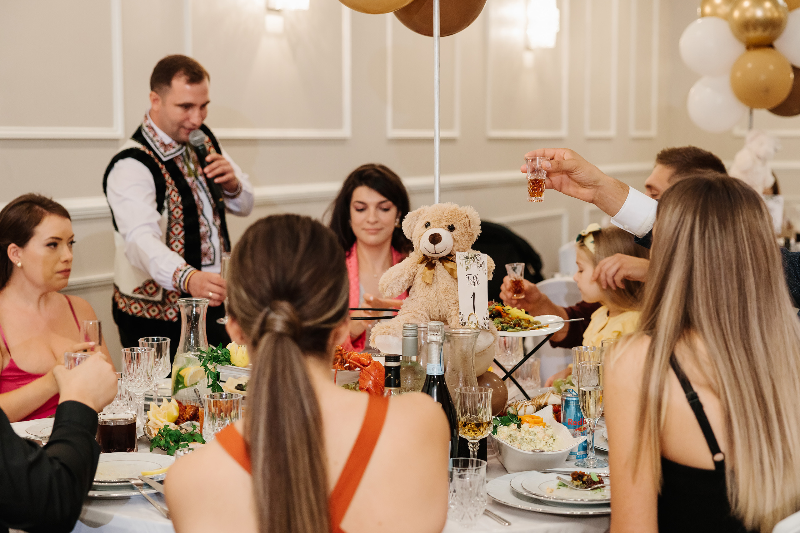 08.20.2022 First birthday. Wedding family event photographer in Chicago Nick Yushevich