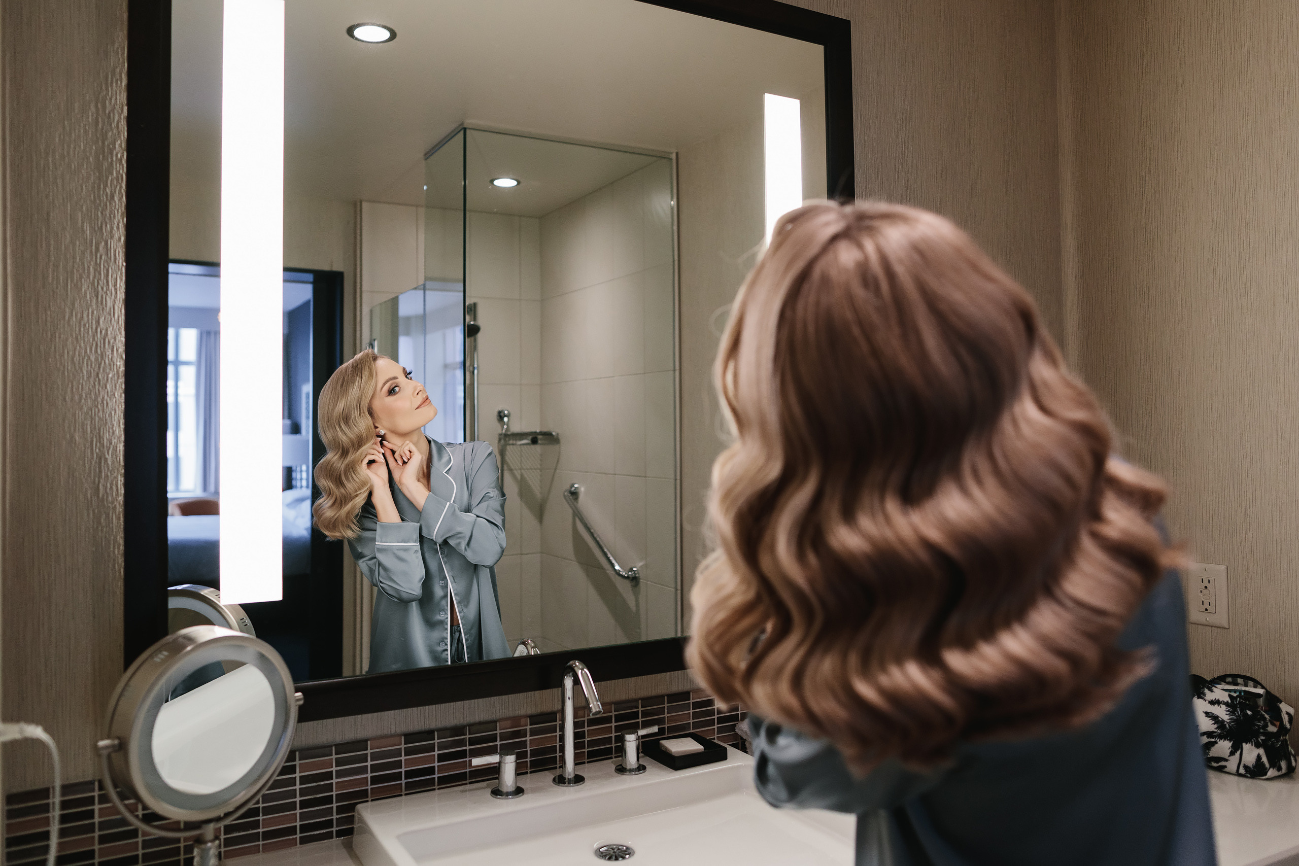 11.19.2022 Wedding. Wedding family event photographer in Chicago Nick Yushevich