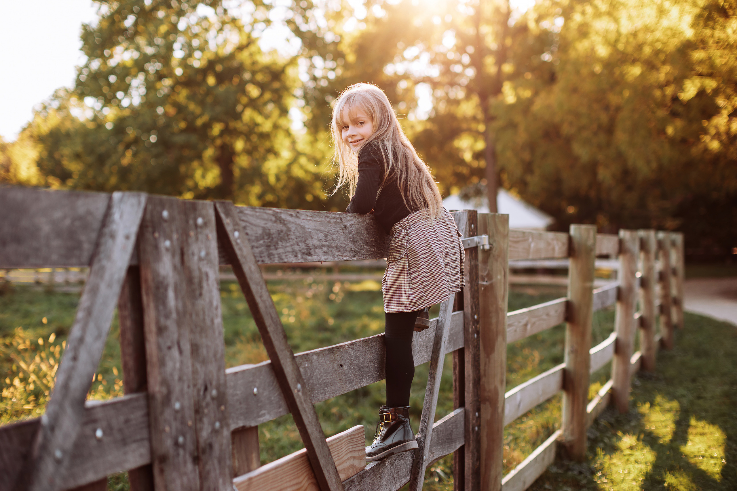 10.02.22 Family Photoshoot. Wedding family event photographer in Chicago Nick Yushevich