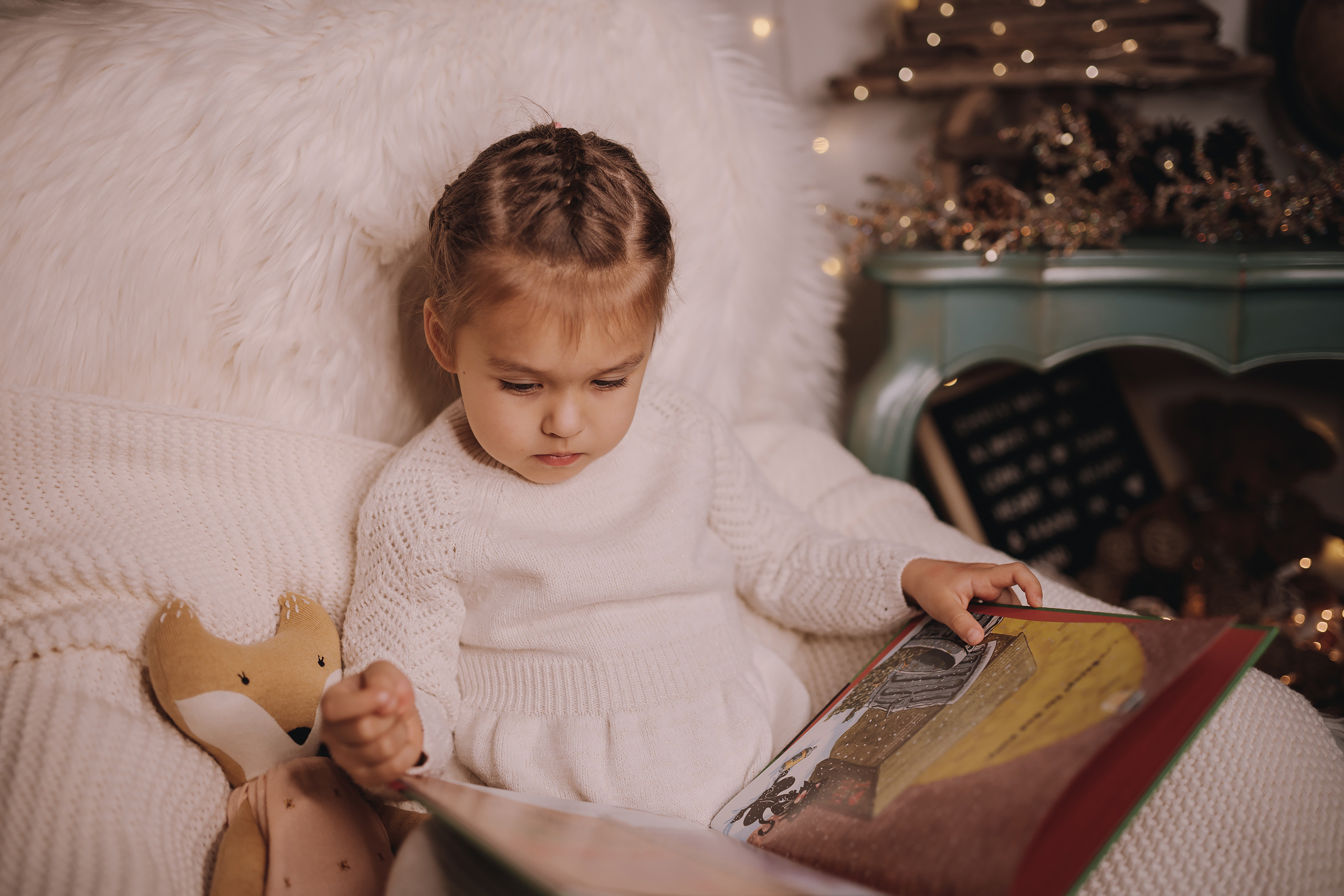 11.19.2022 Christmas Photoshoot 4. Wedding family event photographer in Chicago Nick Yushevich