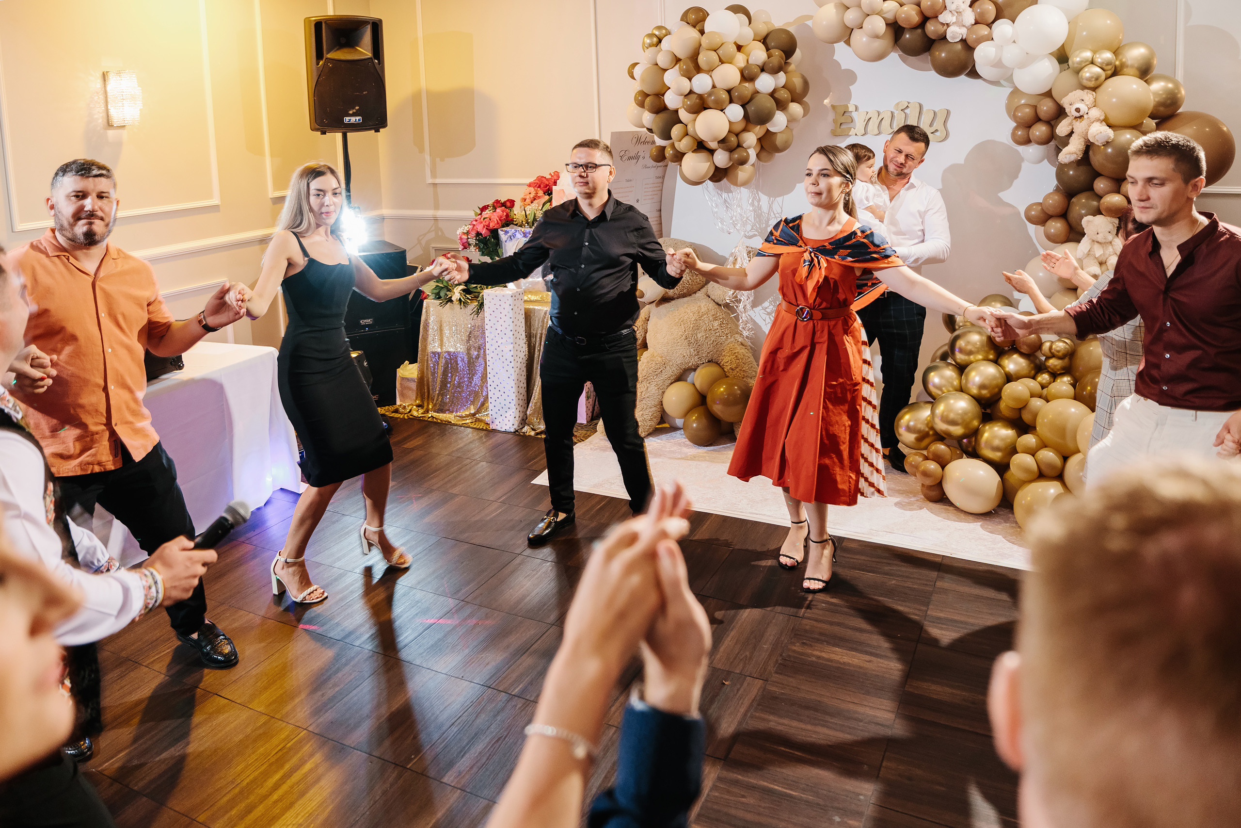 08.20.2022 First birthday. Wedding family event photographer in Chicago Nick Yushevich