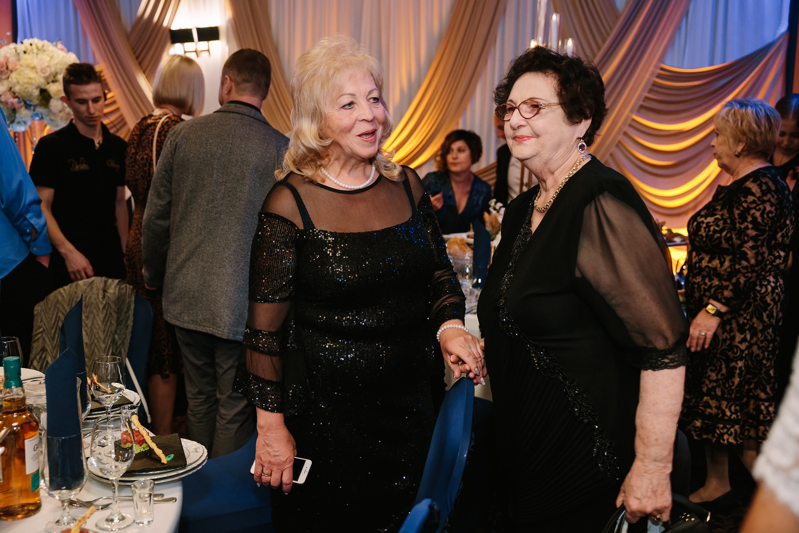 10.29.2022 Wedding. Wedding family event photographer in Chicago Nick Yushevich