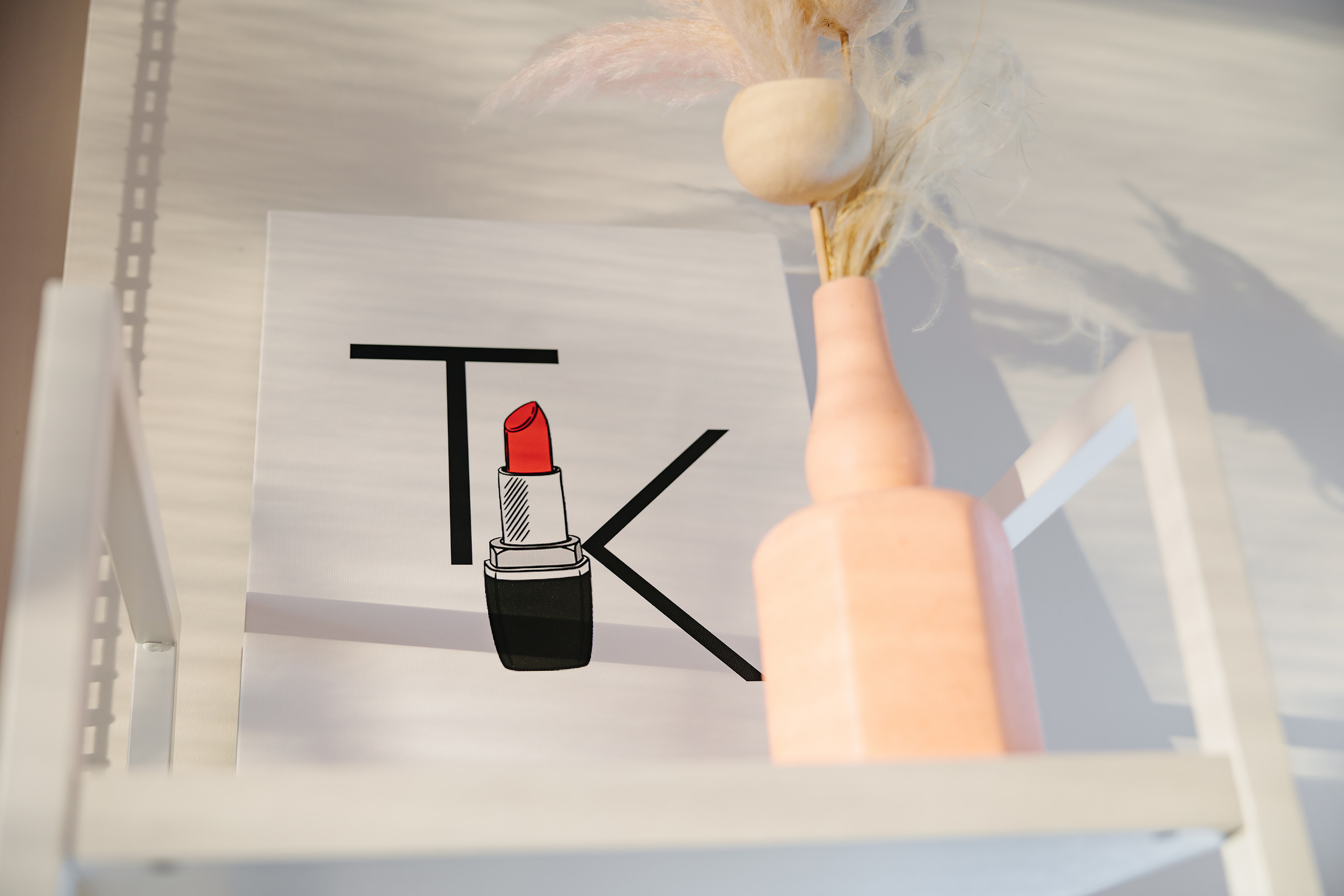 Grand Opening Trynkina Makeup 11.20.2022. Wedding family event photographer in Chicago Nick Yushevich