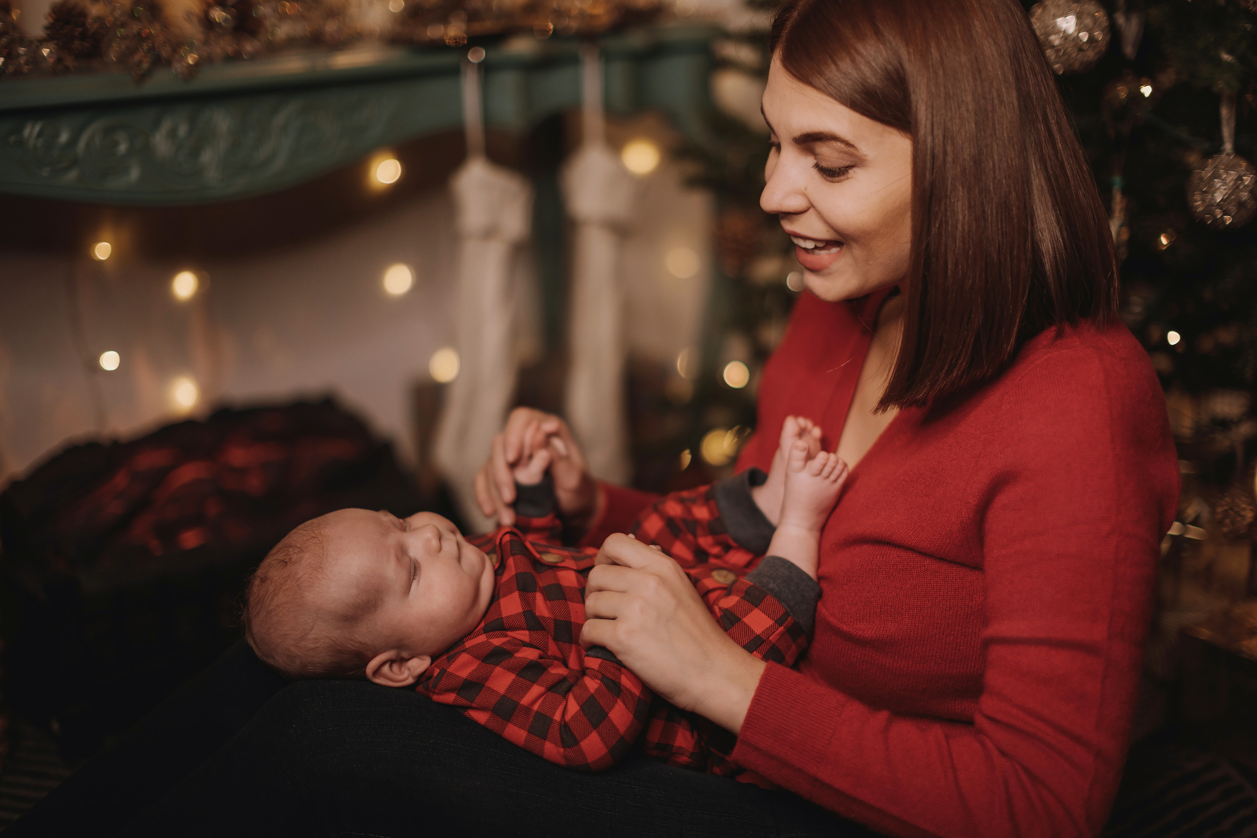 11.26.2022 Christmas Photoshoot 9. Wedding family event photographer in Chicago Nick Yushevich