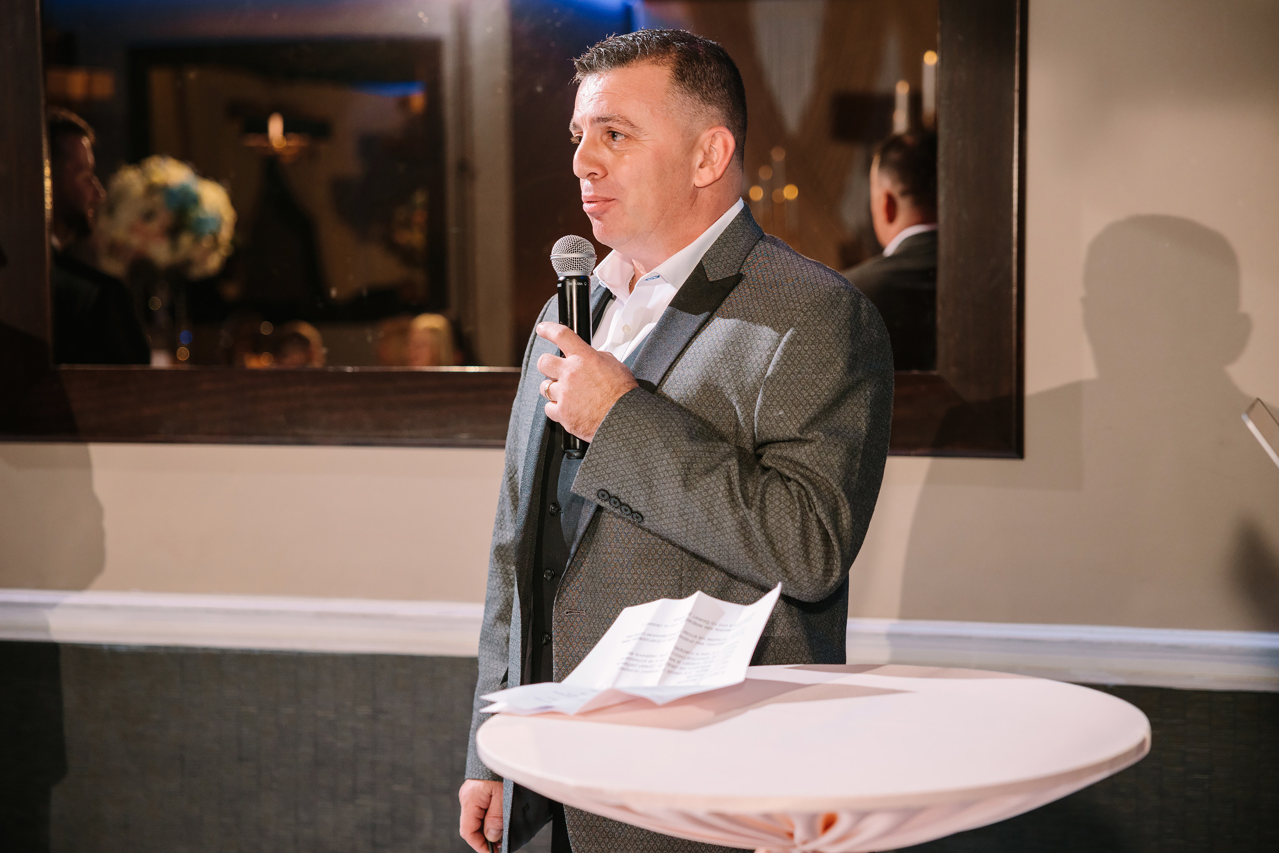 10.29.2022 Wedding. Wedding family event photographer in Chicago Nick Yushevich