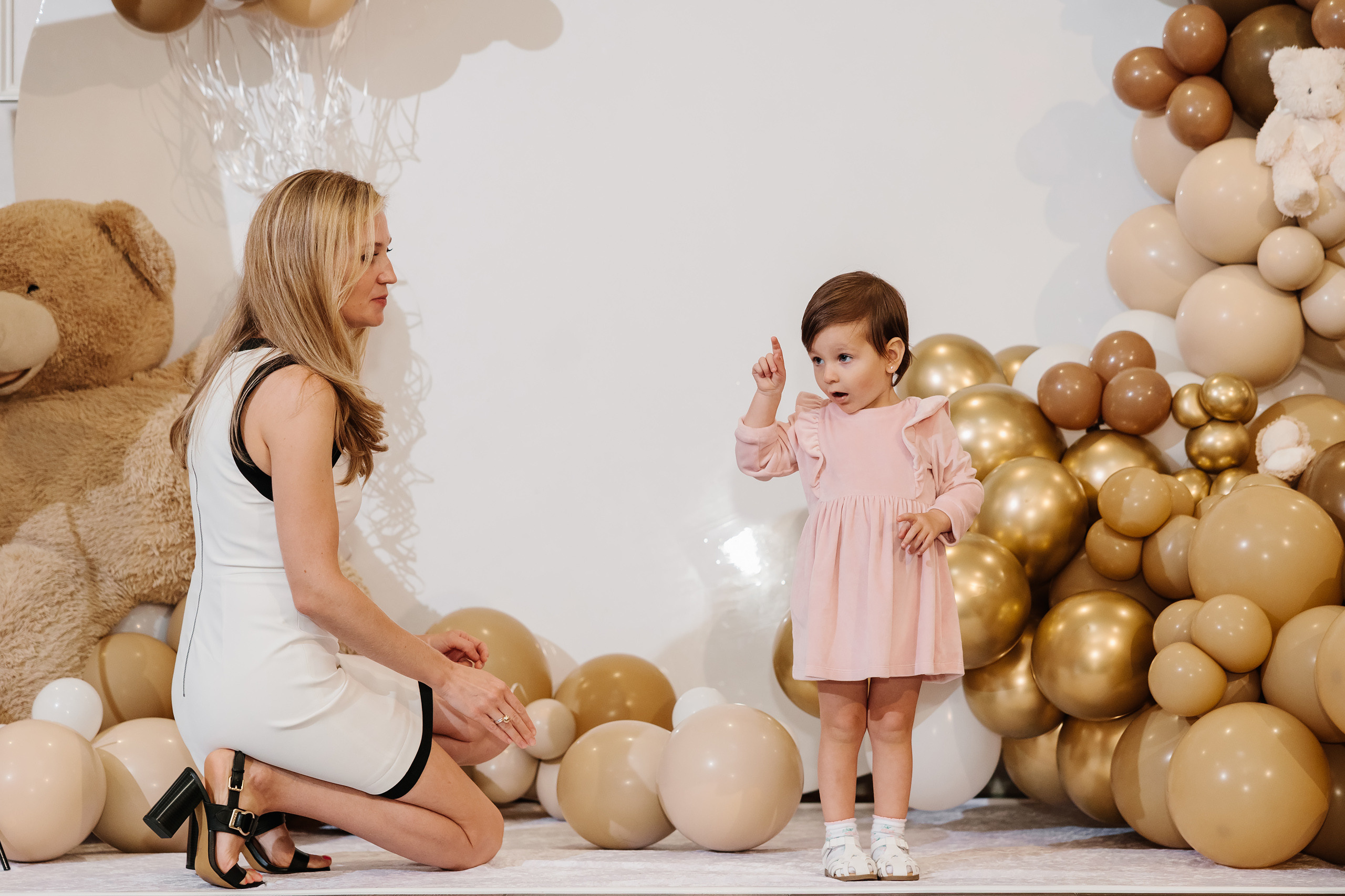 08.20.2022 First birthday. Wedding family event photographer in Chicago Nick Yushevich