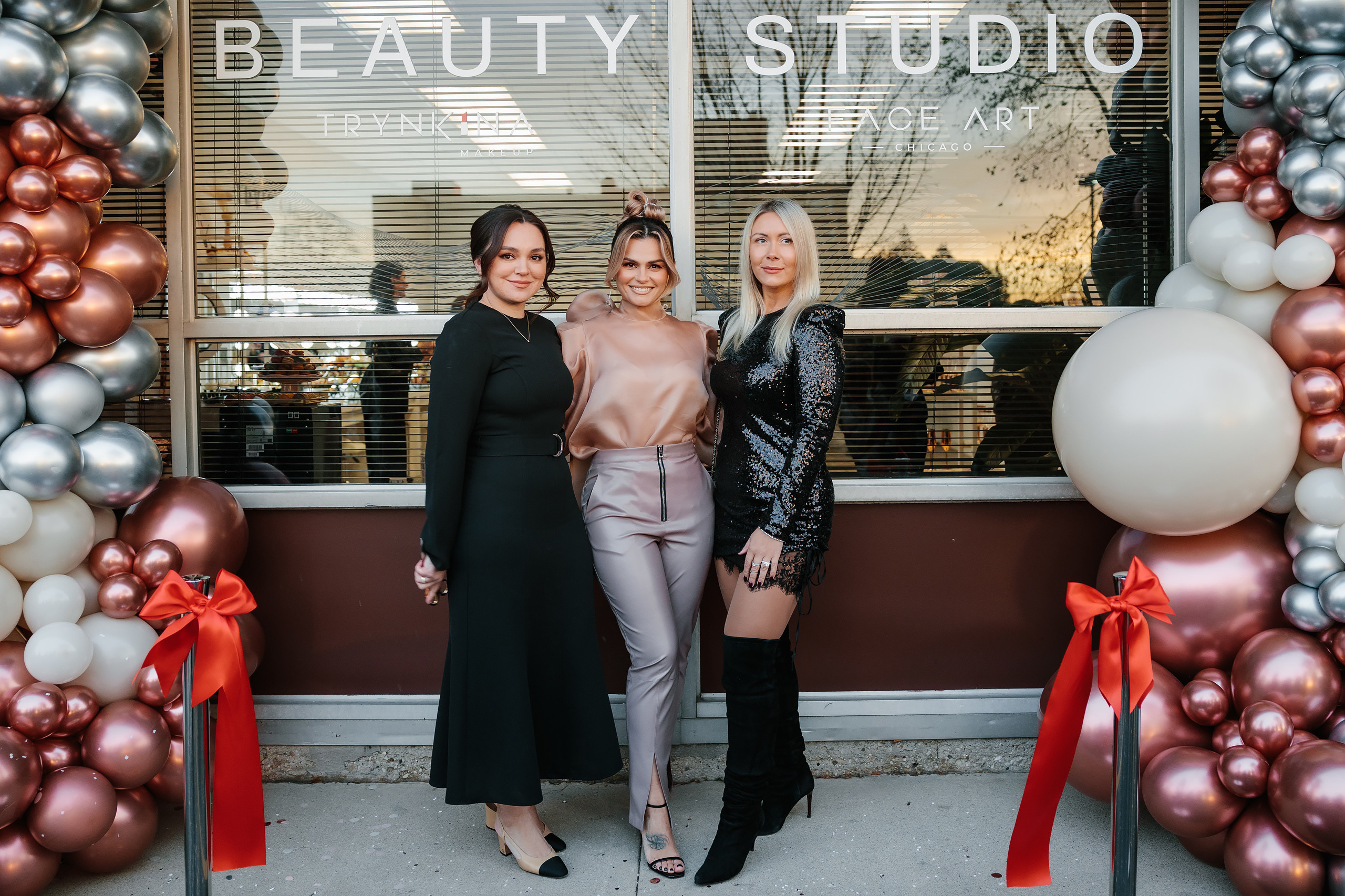 Grand Opening Trynkina Makeup 11.20.2022. Wedding family event photographer in Chicago Nick Yushevich