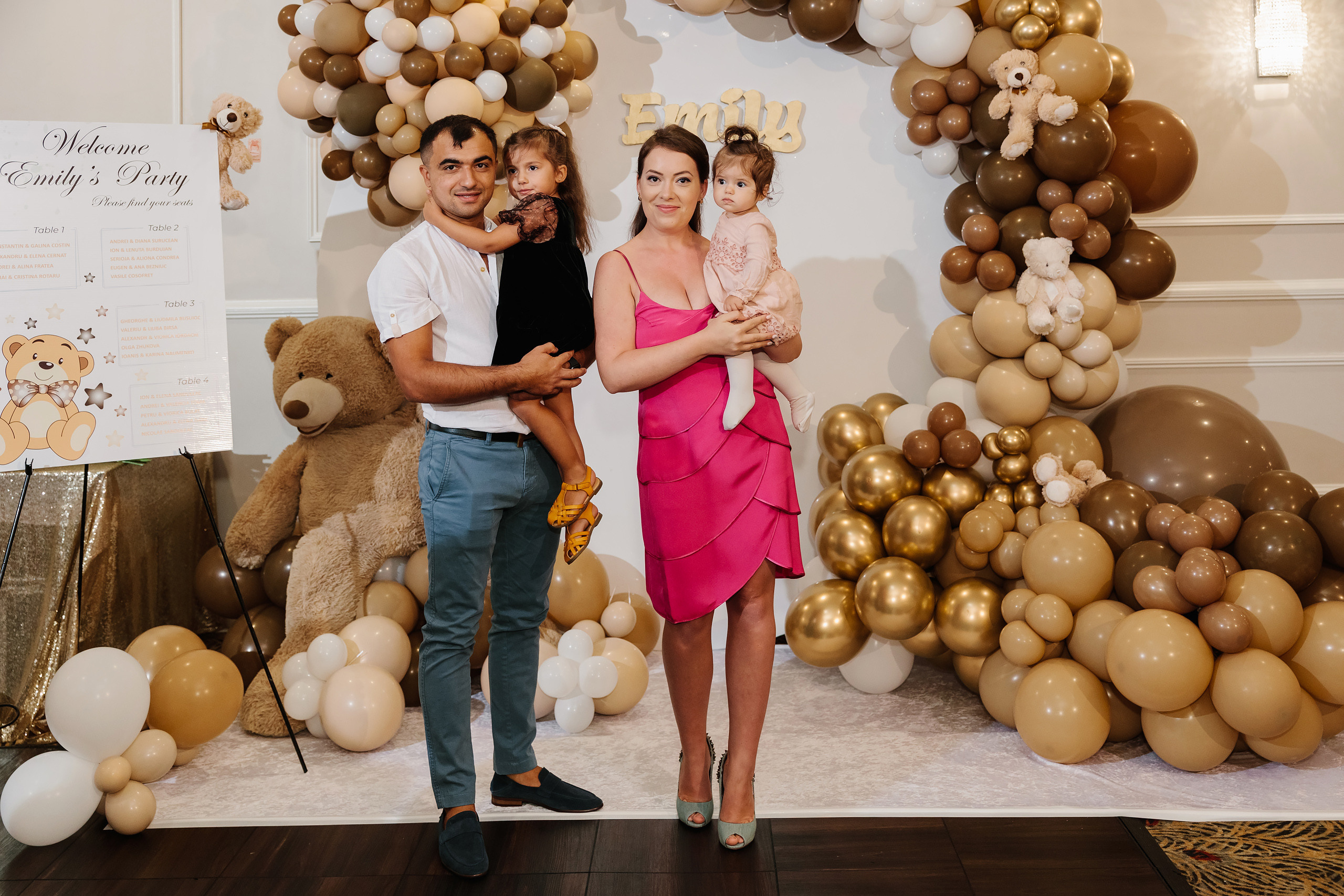 08.20.2022 First birthday. Wedding family event photographer in Chicago Nick Yushevich