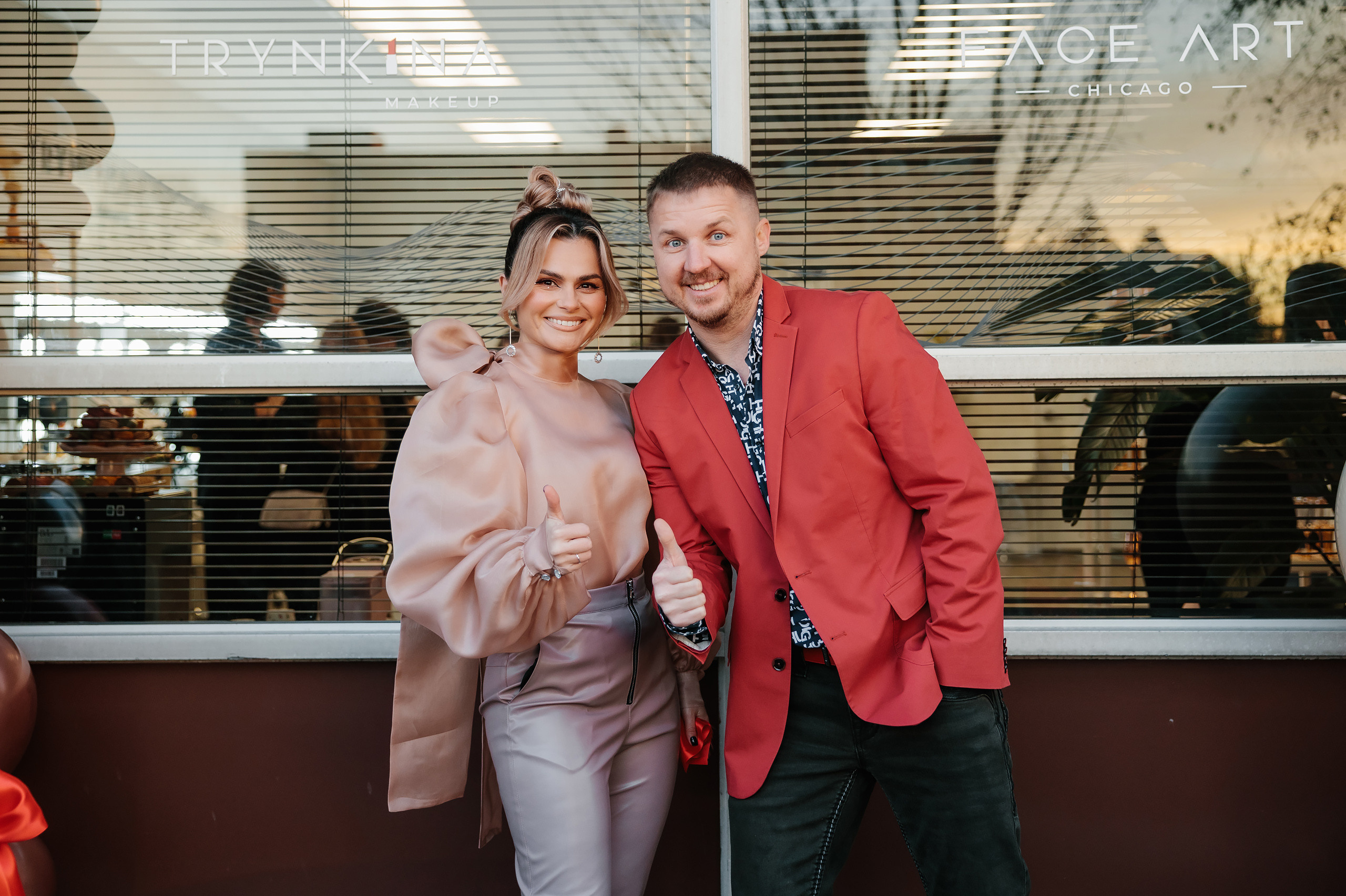 Grand Opening Trynkina Makeup 11.20.2022. Wedding family event photographer in Chicago Nick Yushevich