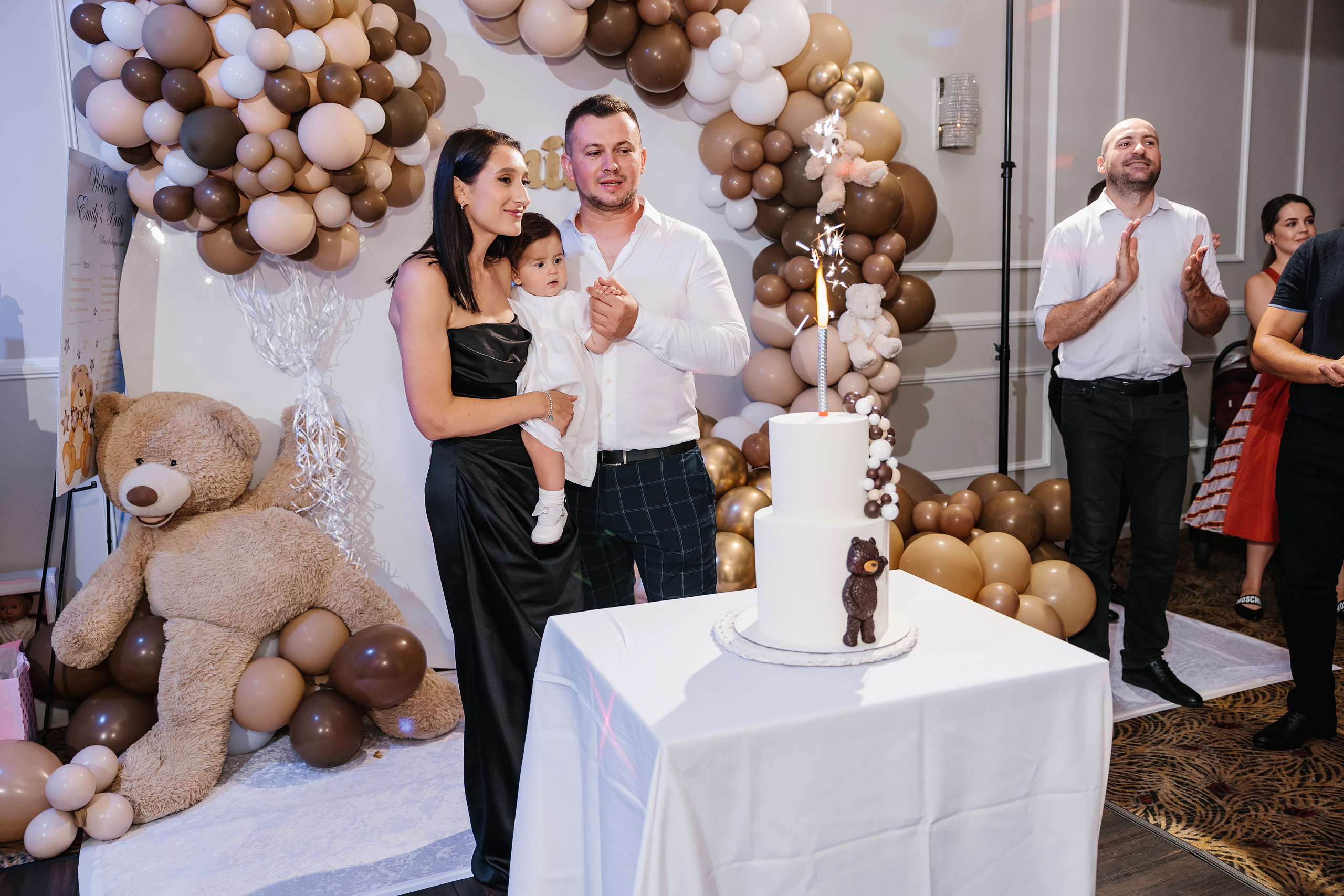 08.20.2022 First birthday. Wedding family event photographer in Chicago Nick Yushevich