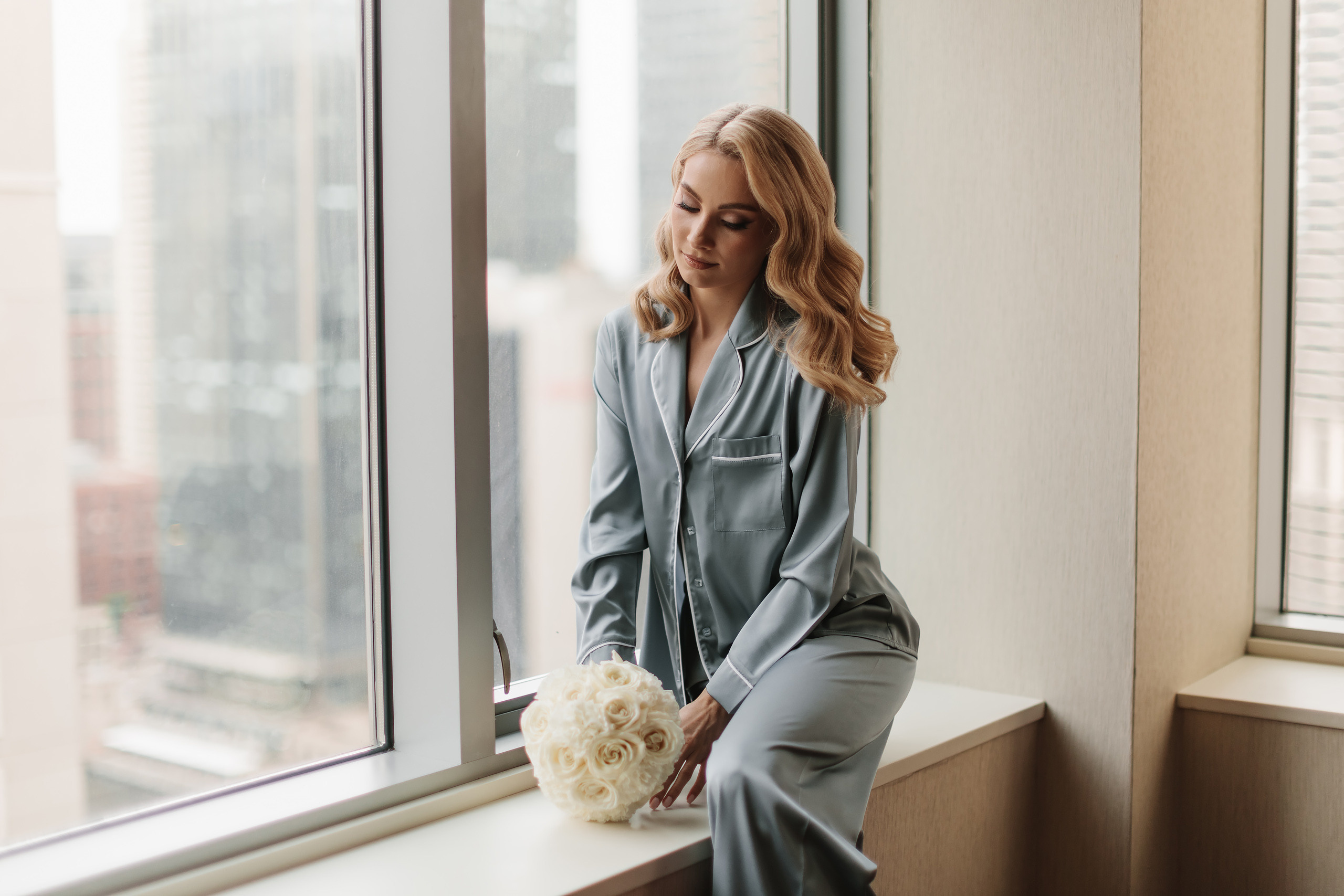 11.19.2022 Wedding. Wedding family event photographer in Chicago Nick Yushevich