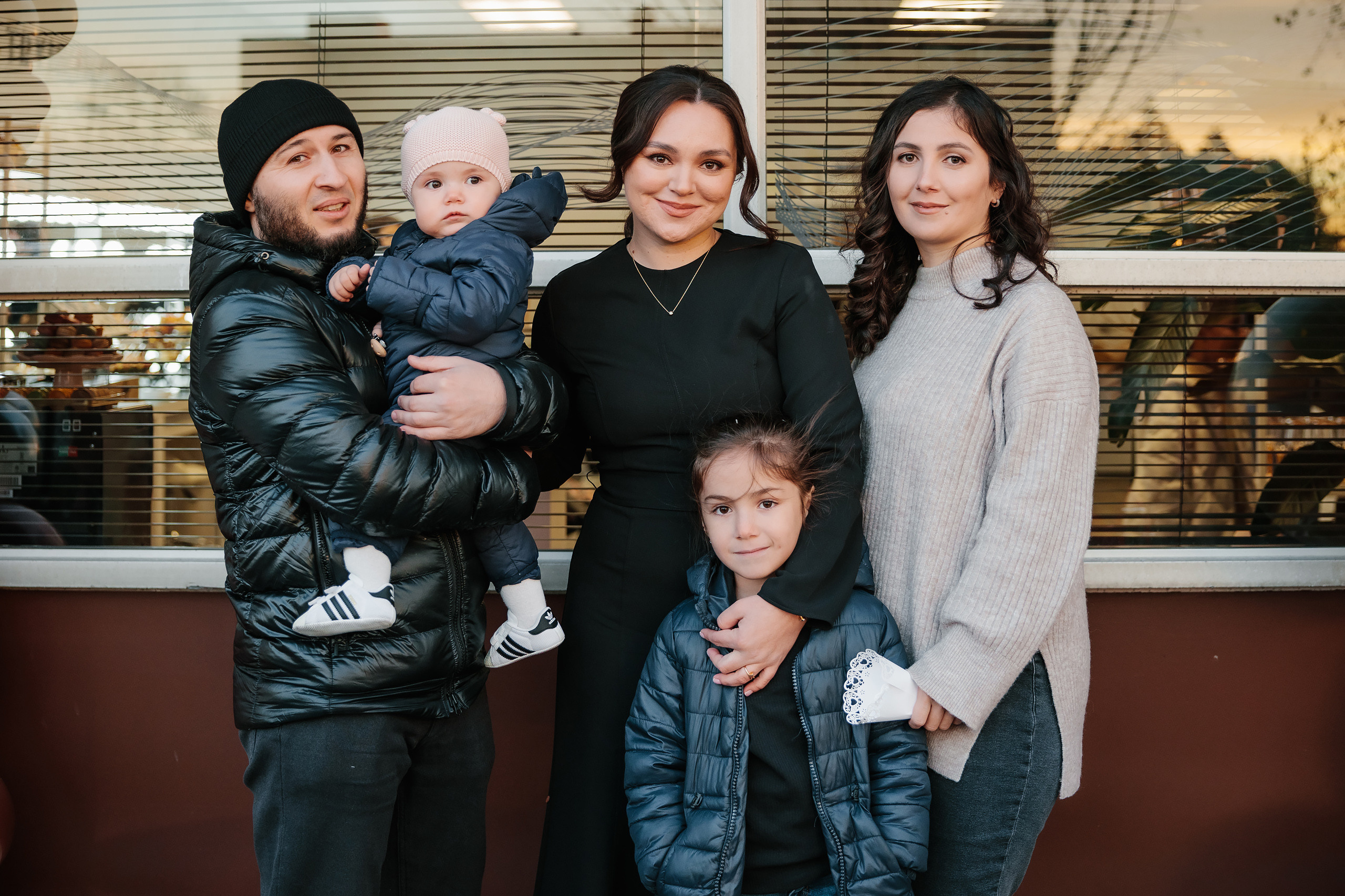 Grand Opening Trynkina Makeup 11.20.2022. Wedding family event photographer in Chicago Nick Yushevich