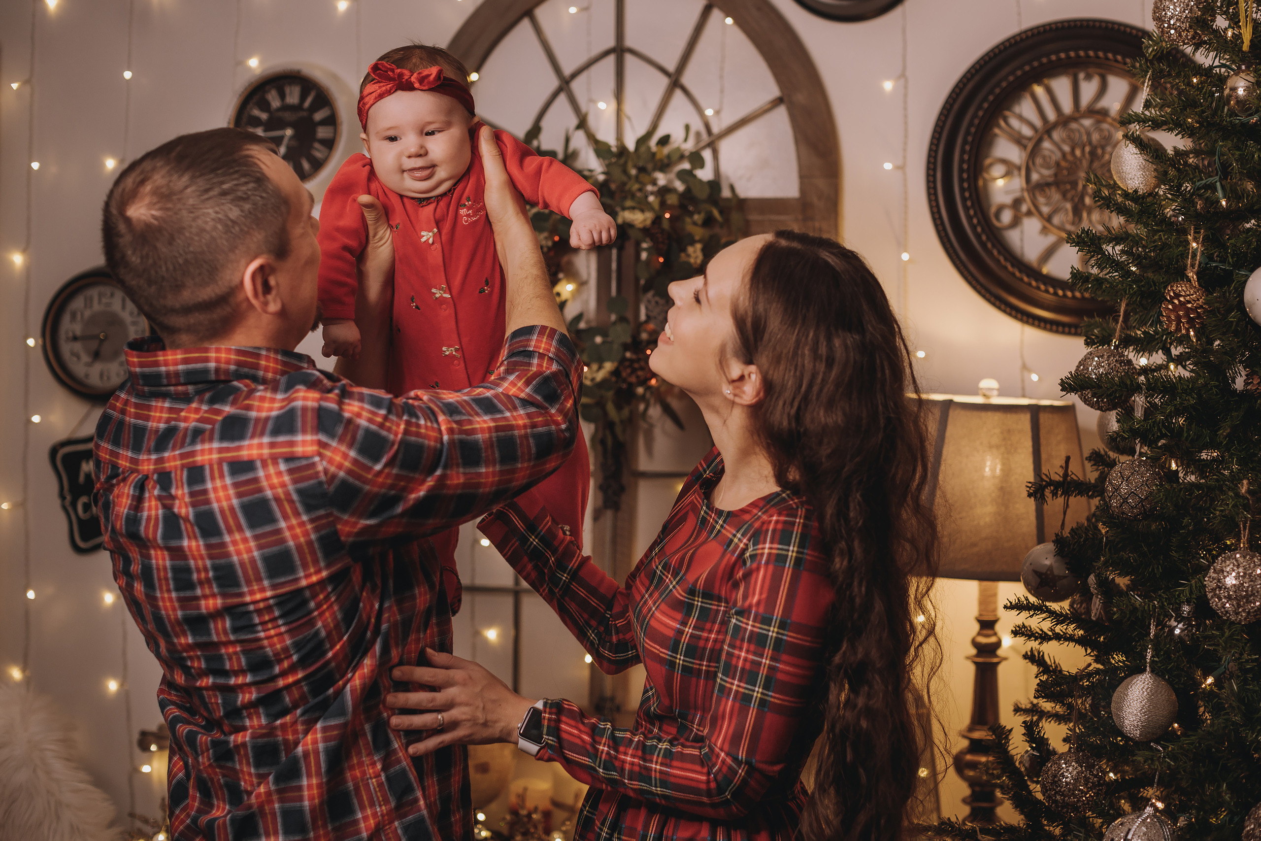 11.14.2022 Christmas Photoshoot 2. Wedding family event photographer in Chicago Nick Yushevich