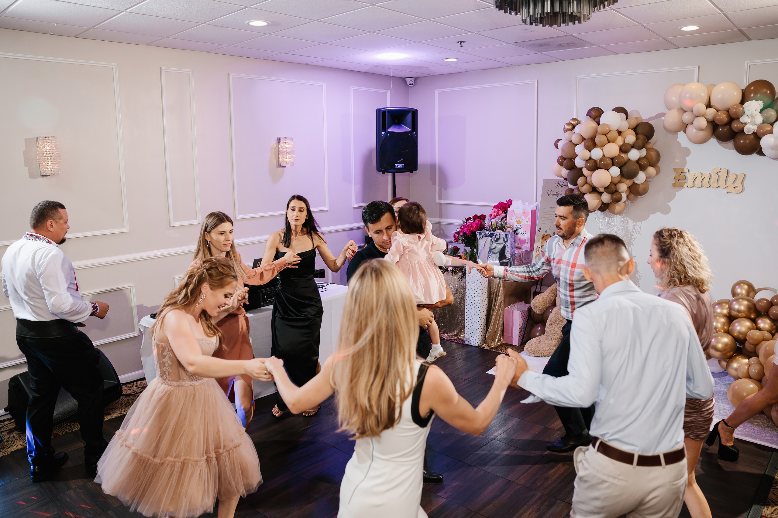 08.20.2022 First birthday. Wedding family event photographer in Chicago Nick Yushevich